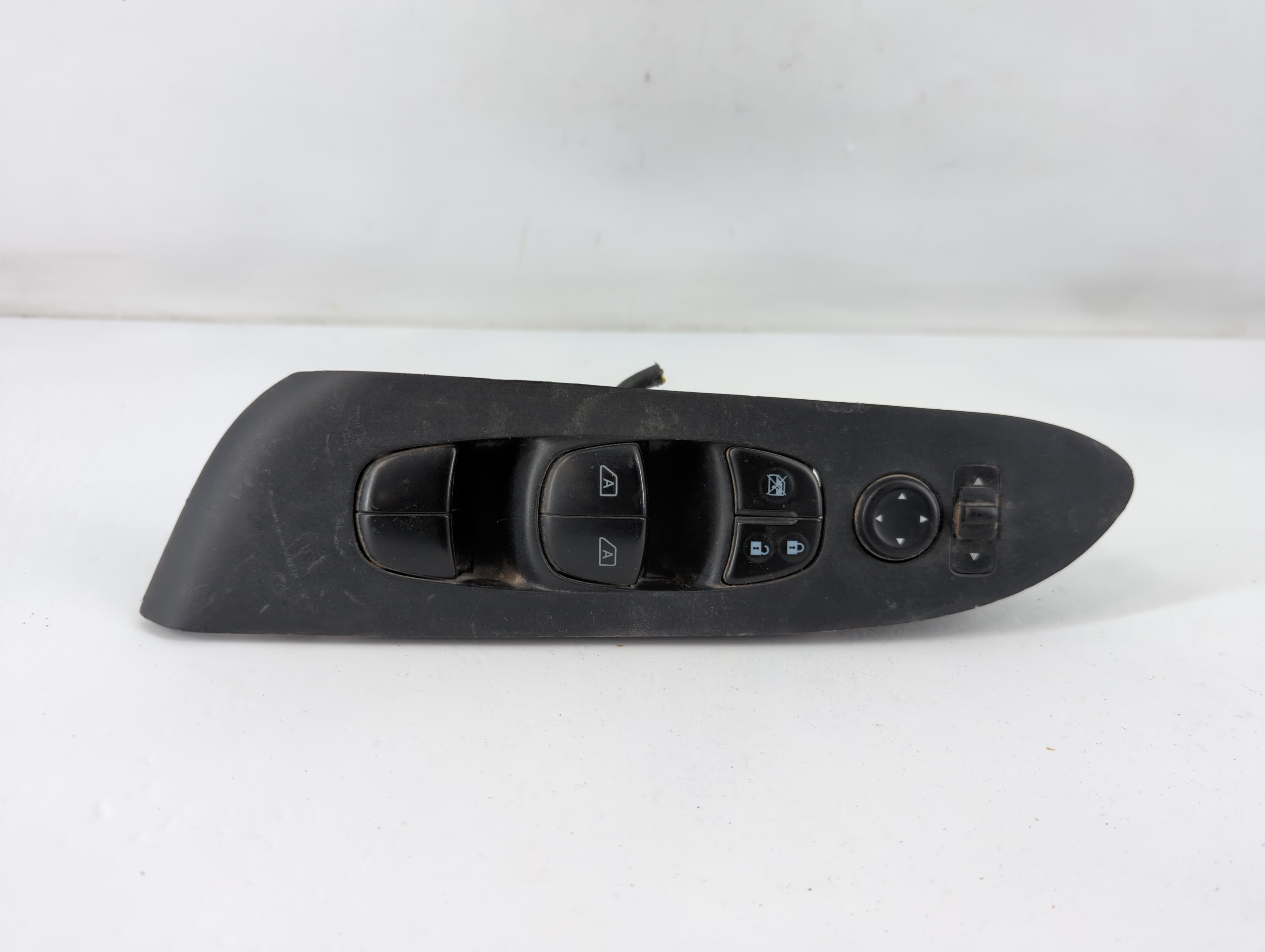 2015-2022 Nissan Murano Driver Left Door Master Power Window Switch 772154 - Oemusedautoparts1.com
