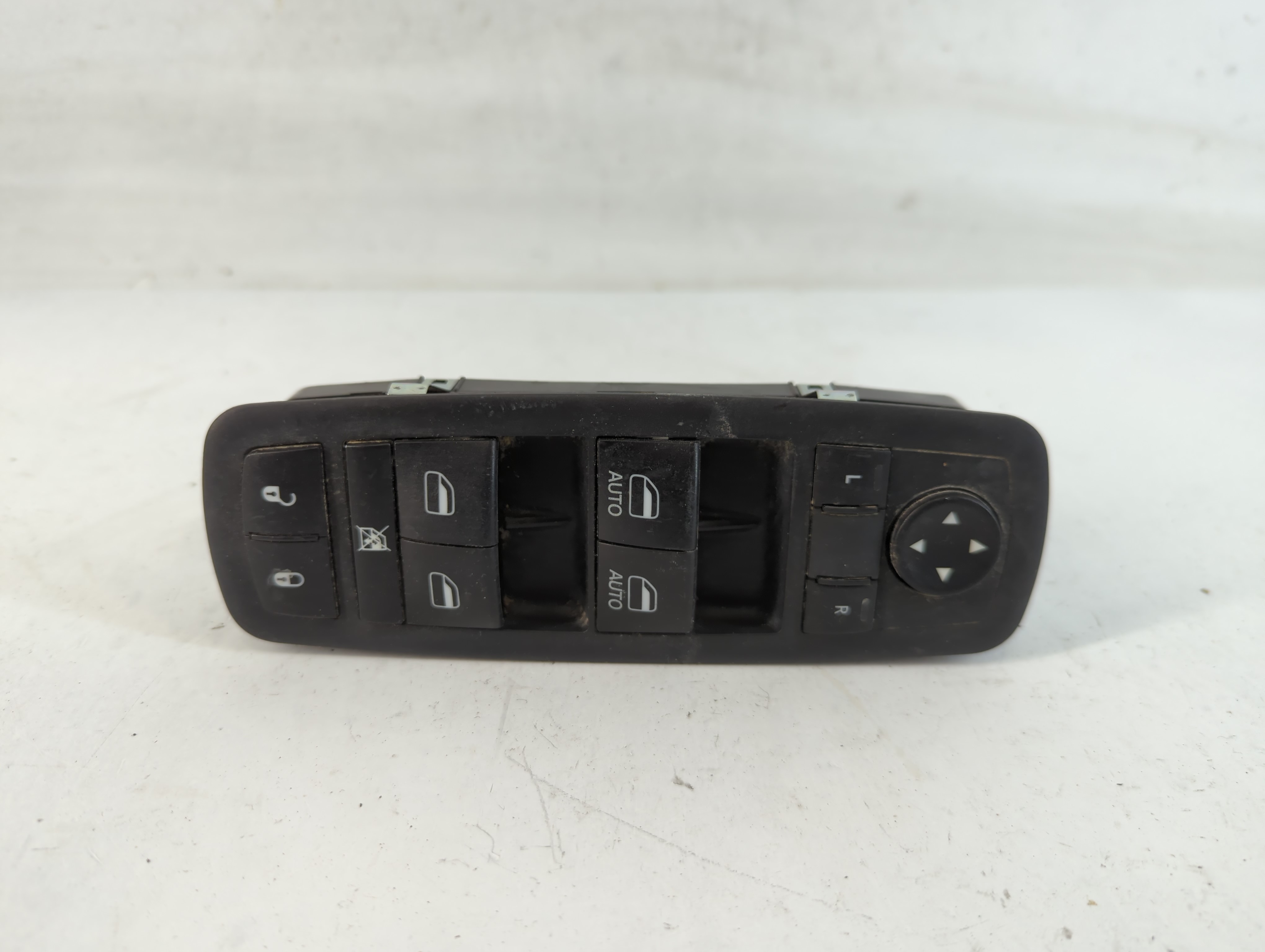 2015-2019 Chrysler 300 Driver Left Door Master Power Window Switch 772160 - Oemusedautoparts1.com