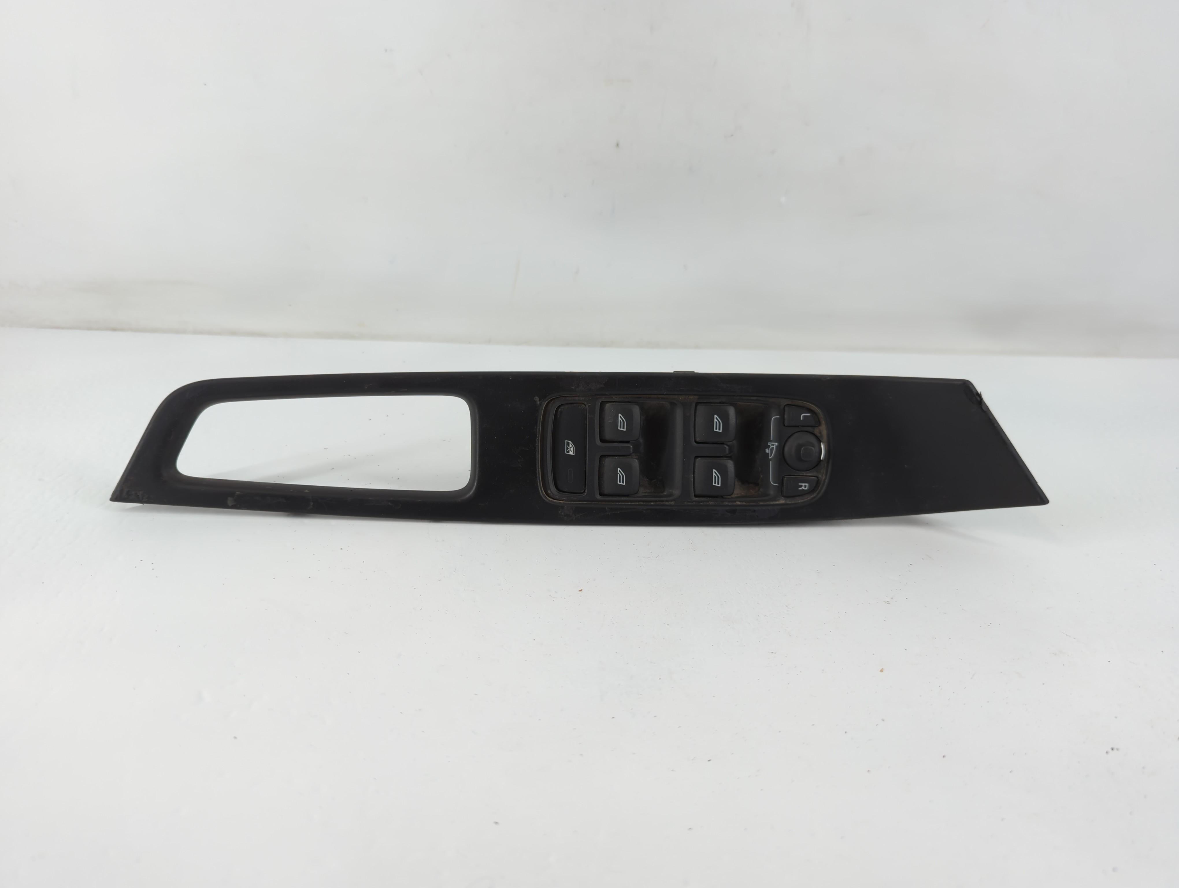2011-2013 Volvo S60 Driver Left Door Master Power Window Switch 31334346 772165 - Oemusedautoparts1.com