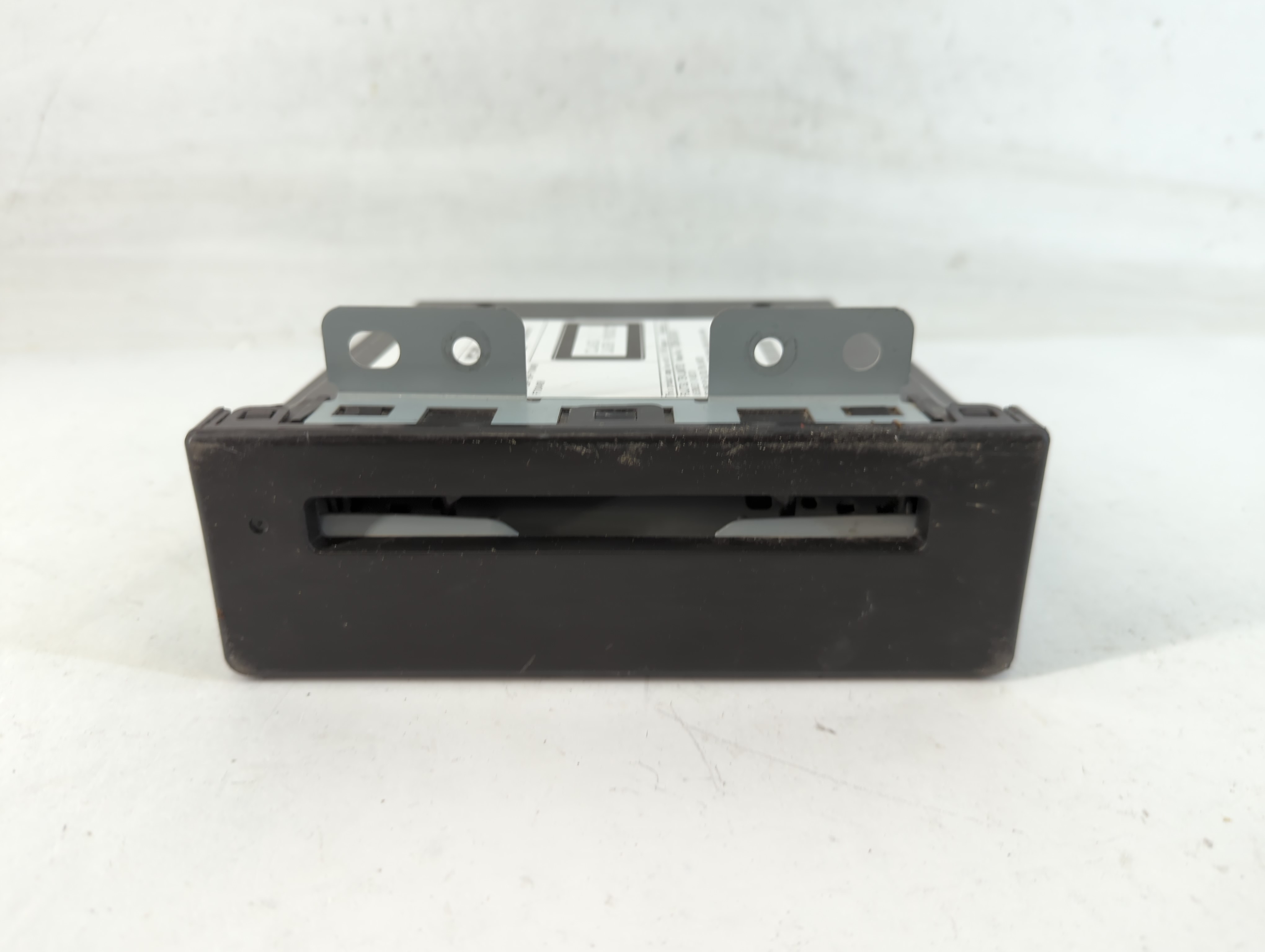 2015-2020 Chevrolet Impala Am Fm Cd Player Radio Receiver 772189 - Oemusedautoparts1.com