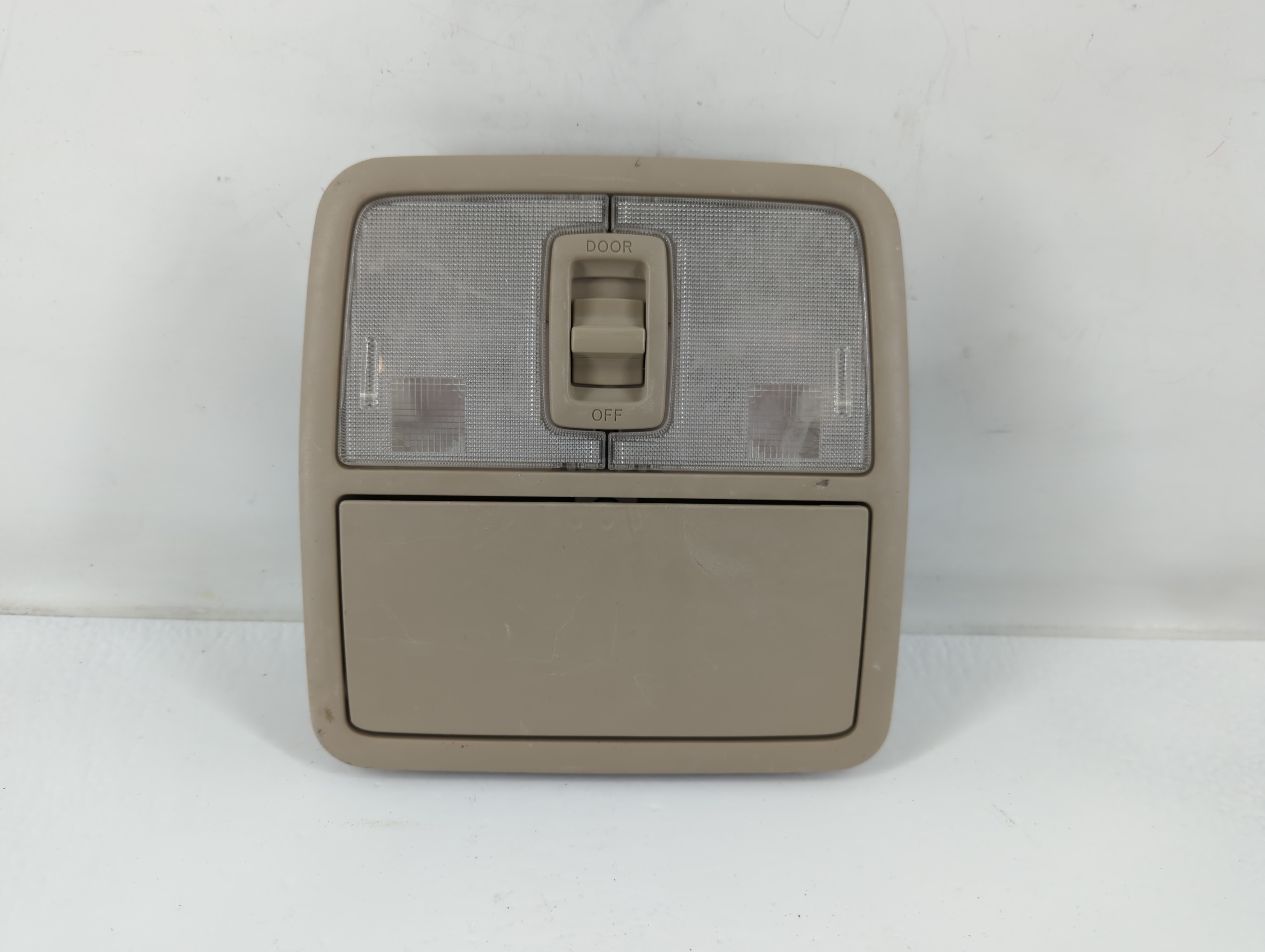 2007 Toyota Rav4 Overhead Roof Console 772202 - Oemusedautoparts1.com