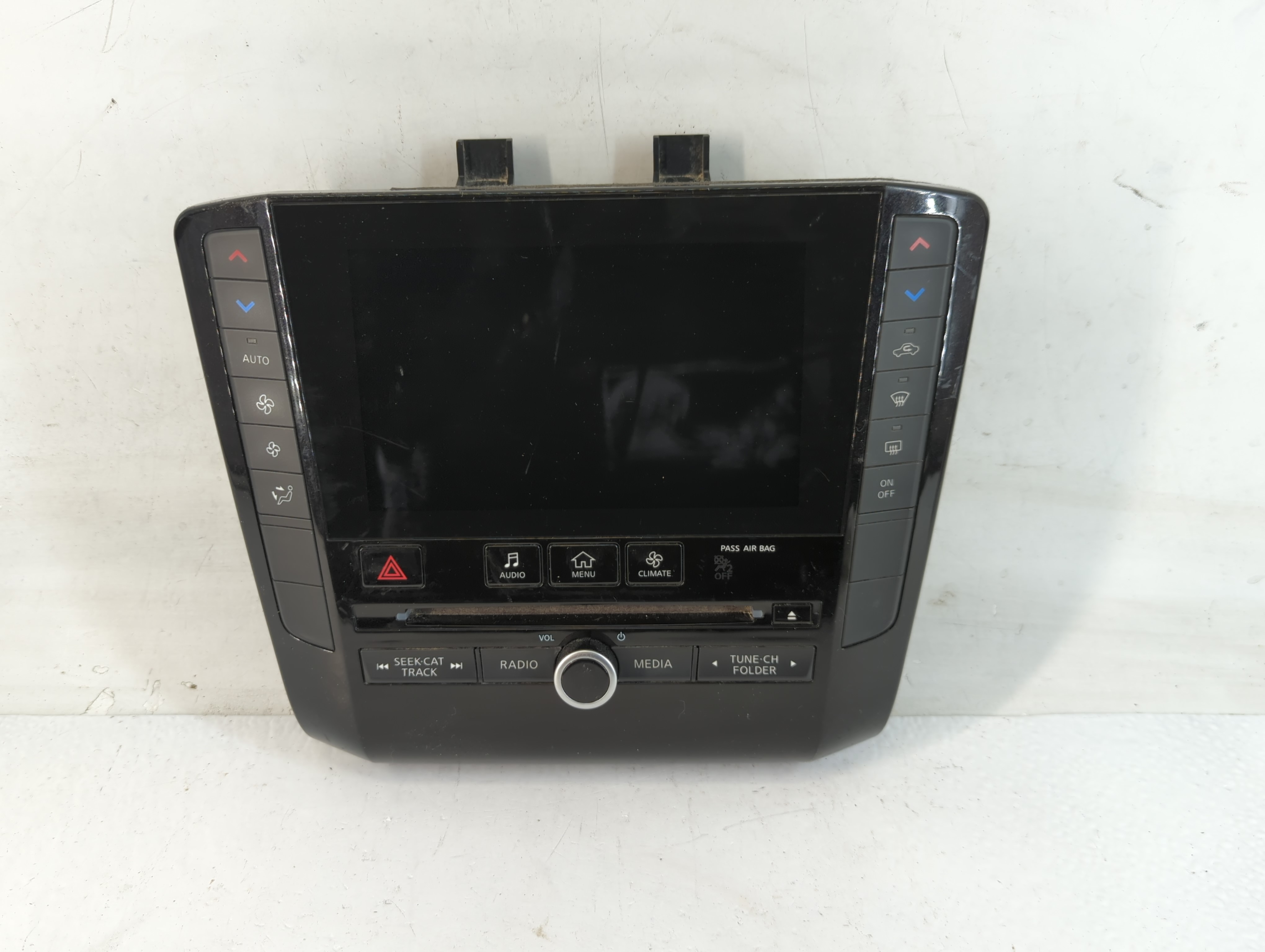 2019-2019 Infiniti Qx50 Ac Heater Climate Control 253915na2d 772228 - Oemusedautoparts1.com
