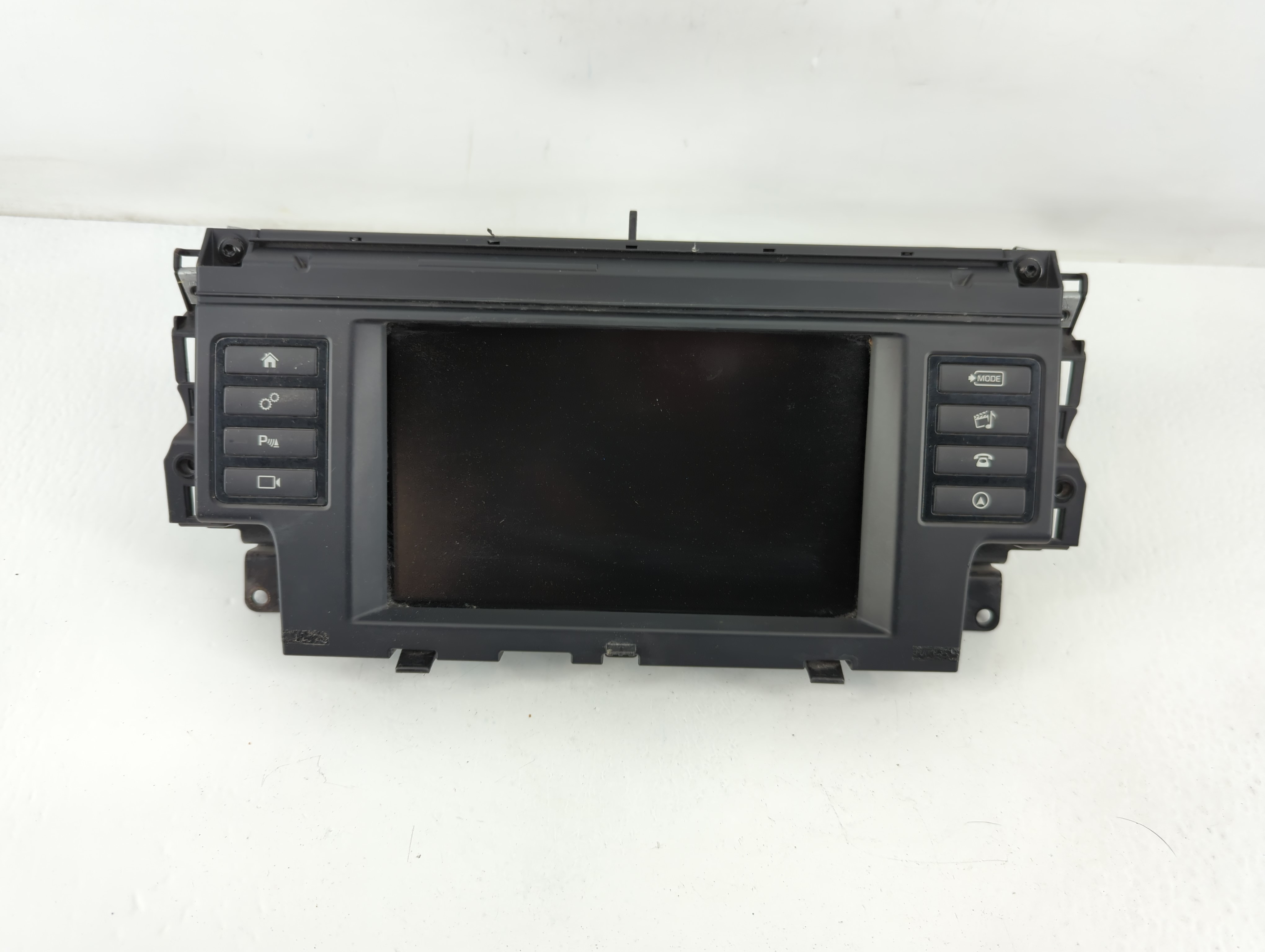 2015-2016 Land Rover Discovery Sport Am Fm Cd Player Radio Receiver 772233 - Oemusedautoparts1.com