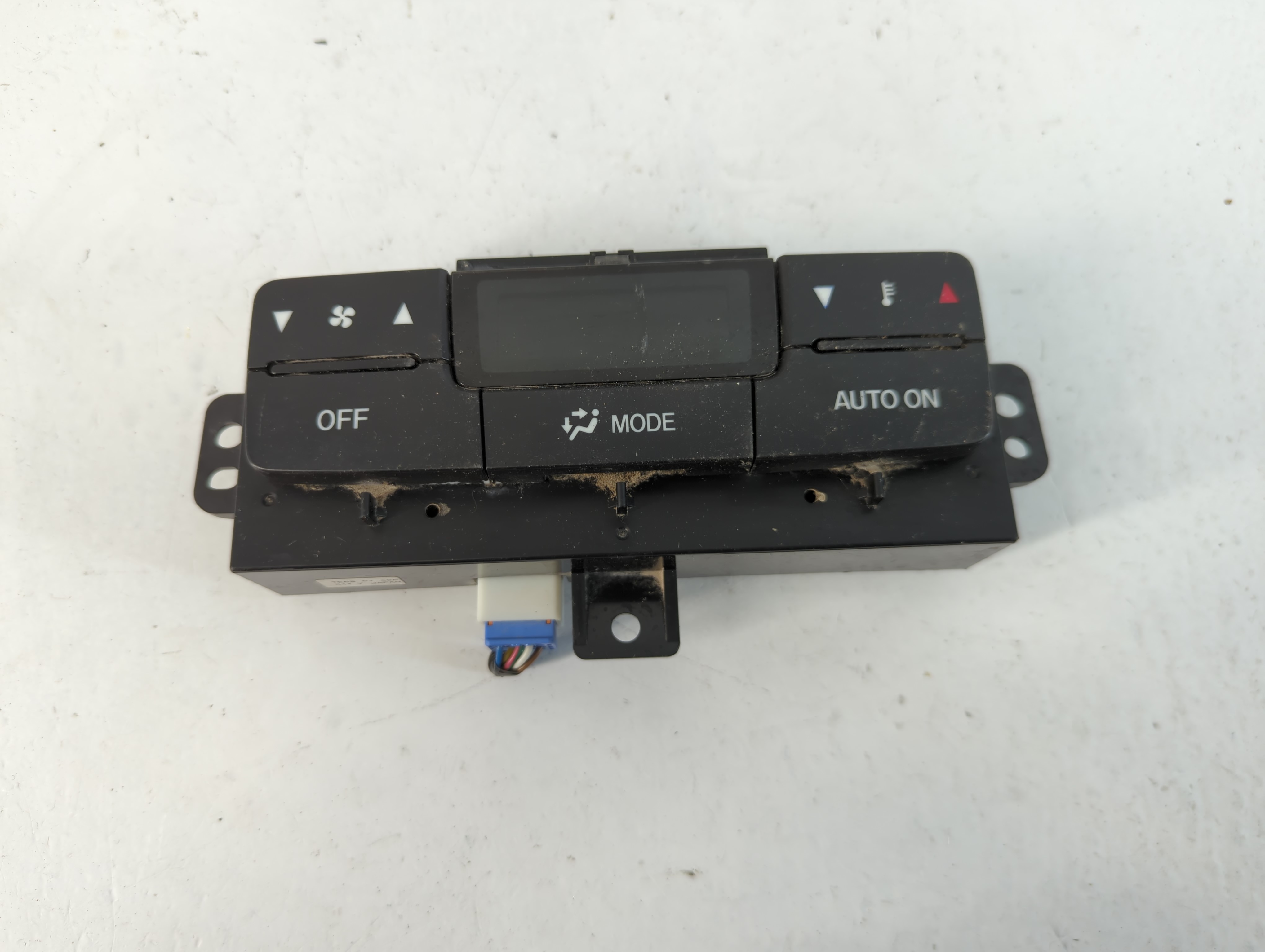 2010-2015 Mazda Cx-9 Ac Heater Climate Control K0021 772238 - Oemusedautoparts1.com
