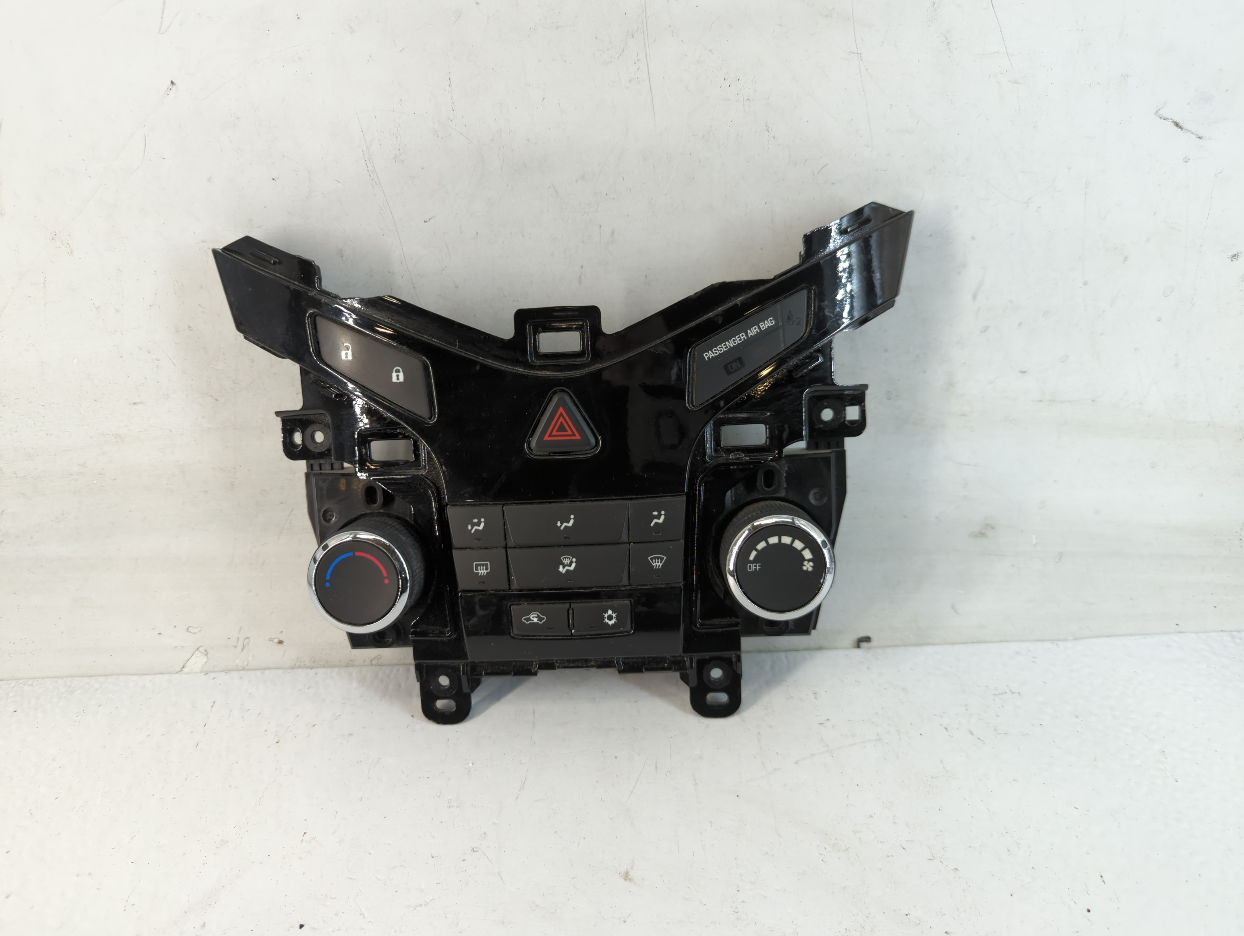 2012-2016 Chevrolet Cruze Ac Heater Climate Control 95146207 772242 - Oemusedautoparts1.com