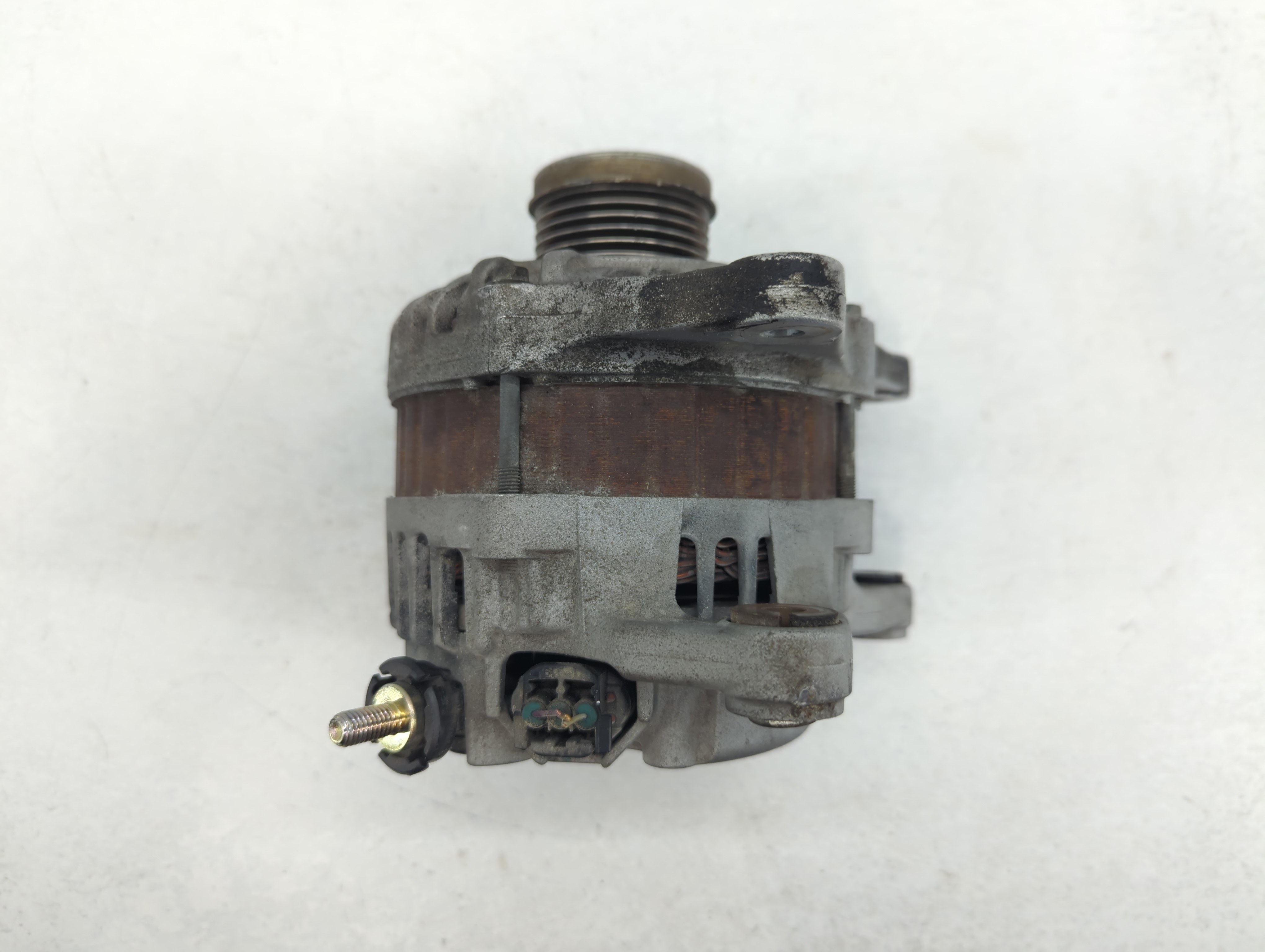 Picture of 2013-2017 Nissan Altima Alternator Generator Charging Assembly Engine Oem 772408