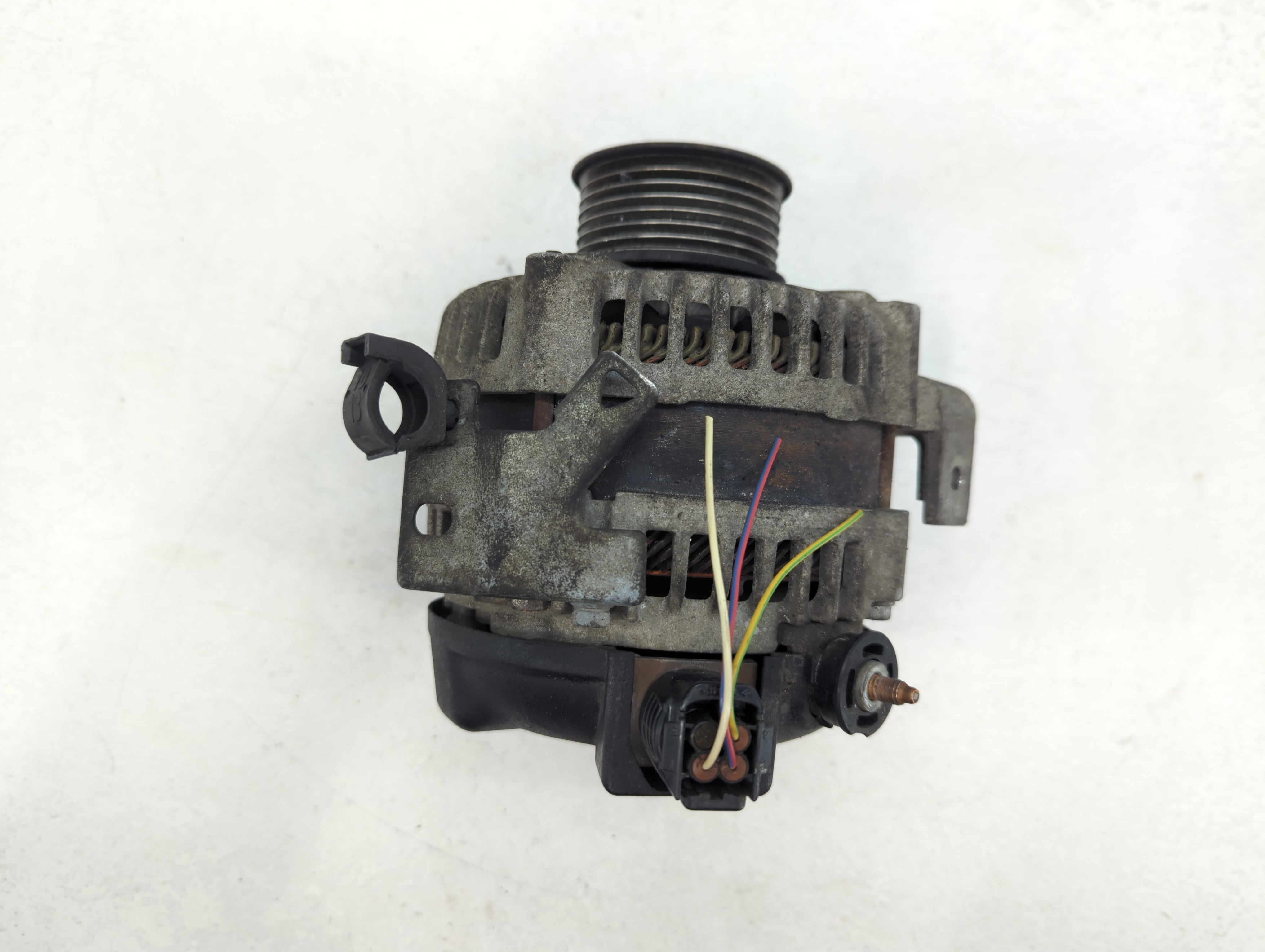 Picture of 2004-2006 Toyota Solara Alternator Generator Charging Assembly Engine Oem 772458