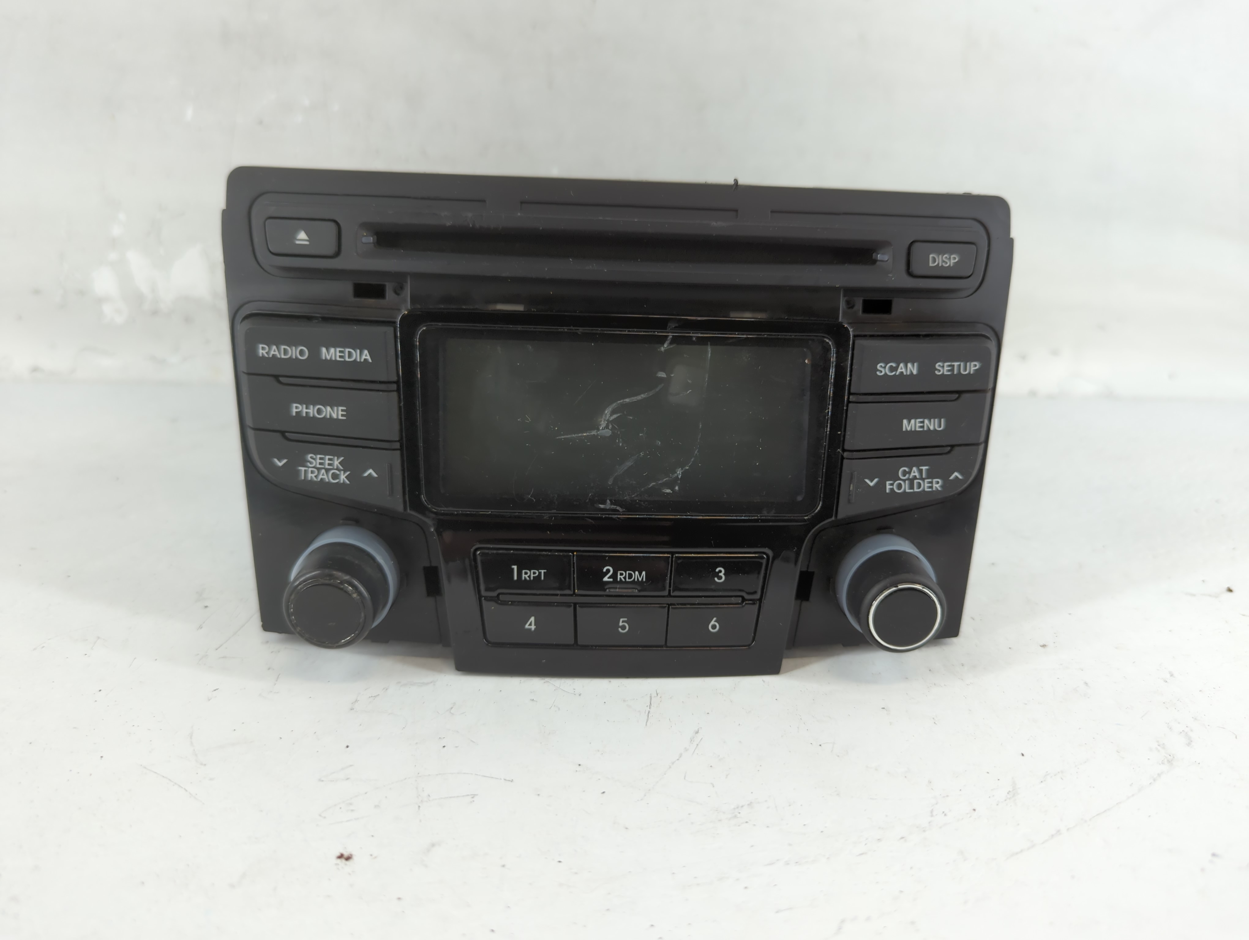 2012-2015 Hyundai Sonata Am Fm Cd Player Radio Receiver 772492 - Oemusedautoparts1.com