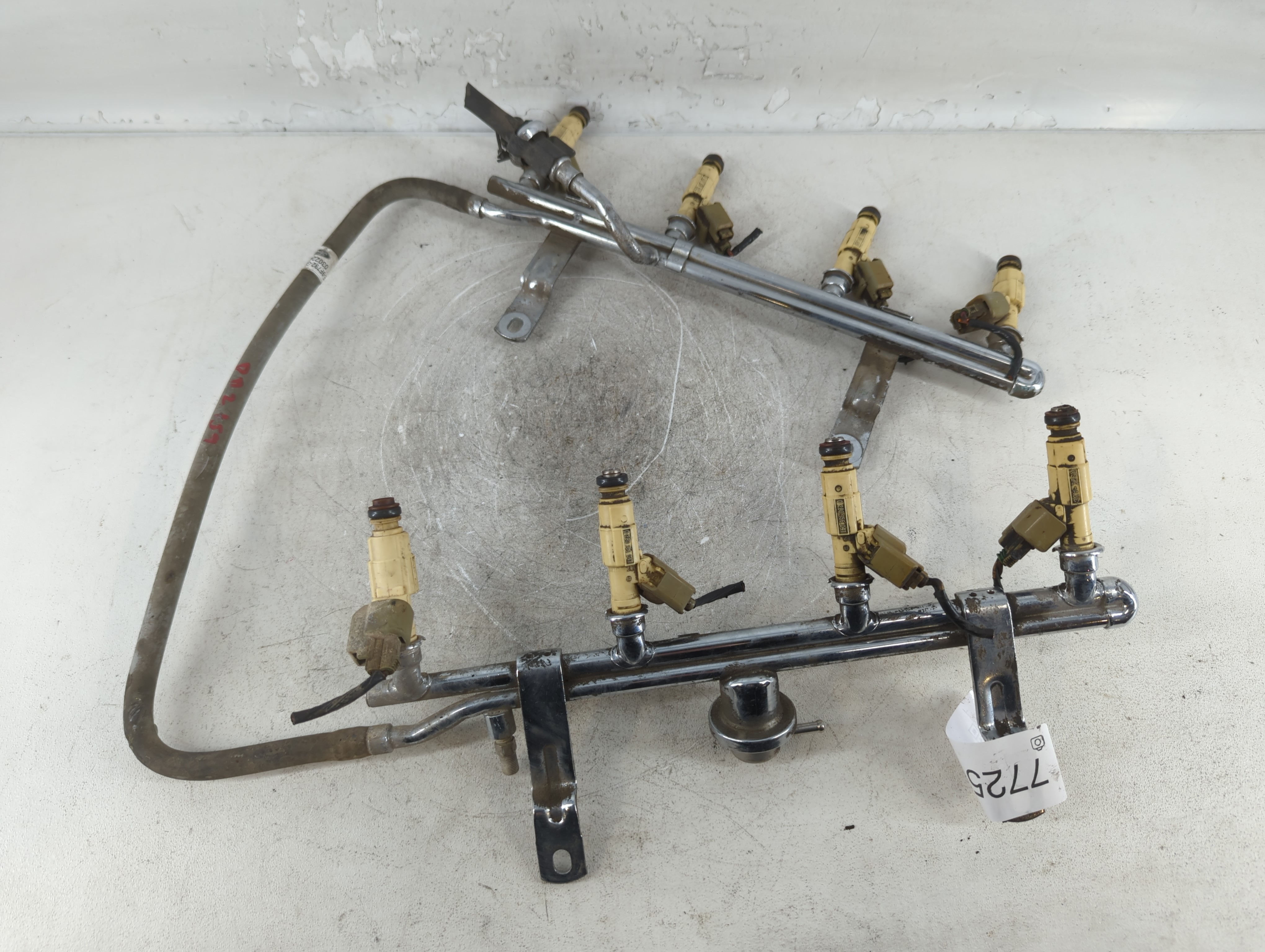 2003 Ford Expedition Fuel Injectors 772515 - Oemusedautoparts1.com
