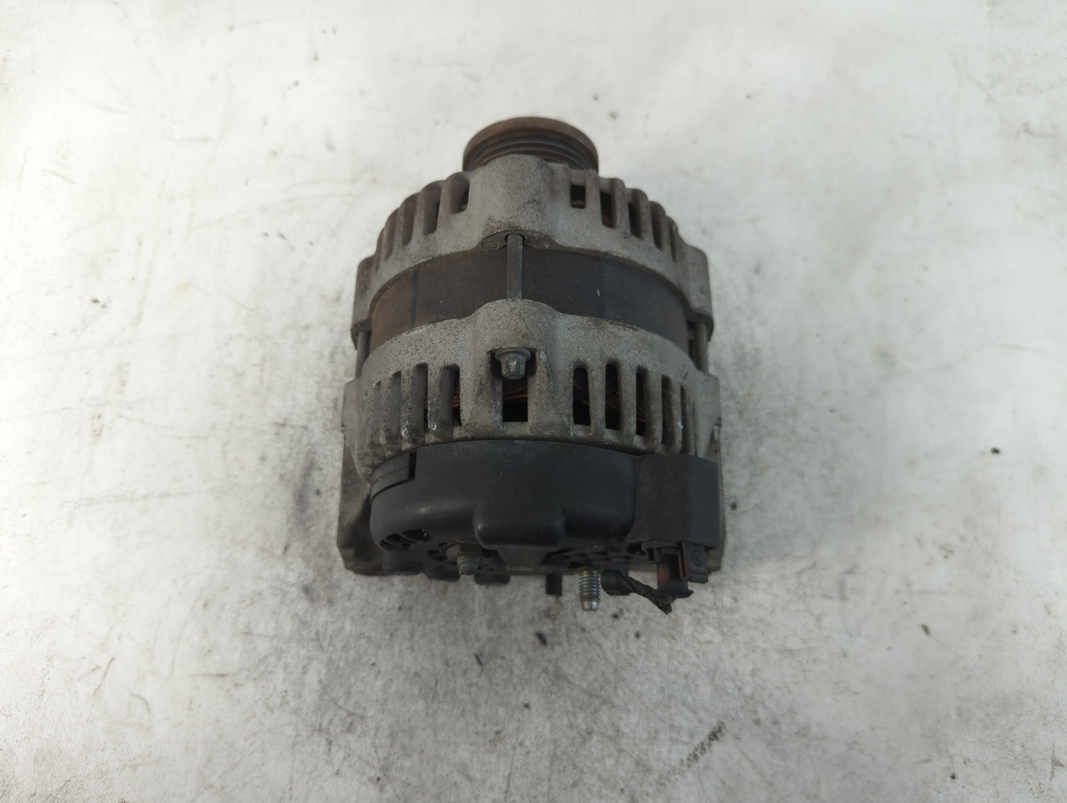 2012 Chevrolet Sonic Alternator Generator Charging Assembly Engine Oem 772595 - Oemusedautoparts1.com
