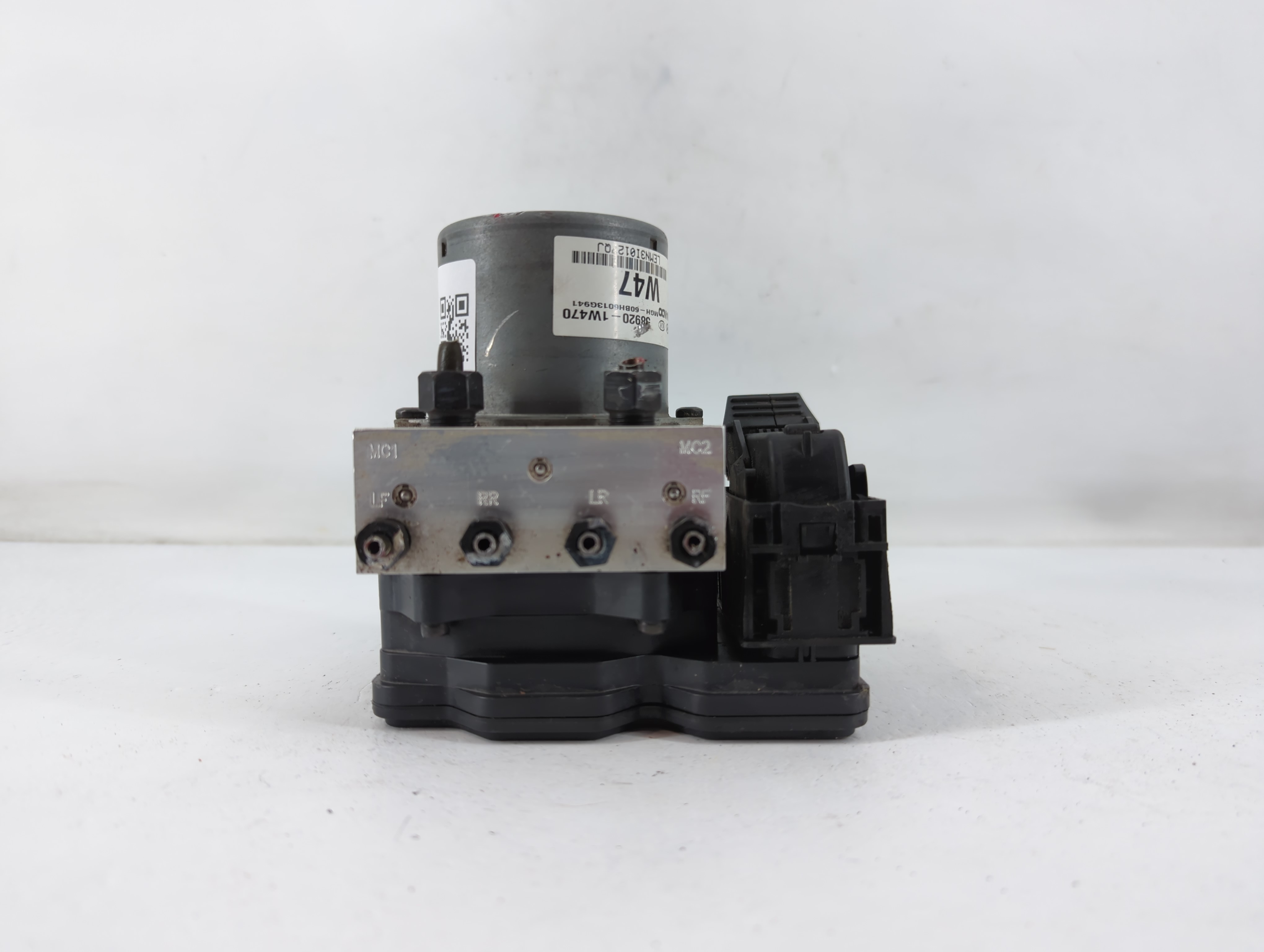 2016-2017 Kia Rio Abs Pump Control Module 772720 - Oemusedautoparts1.com