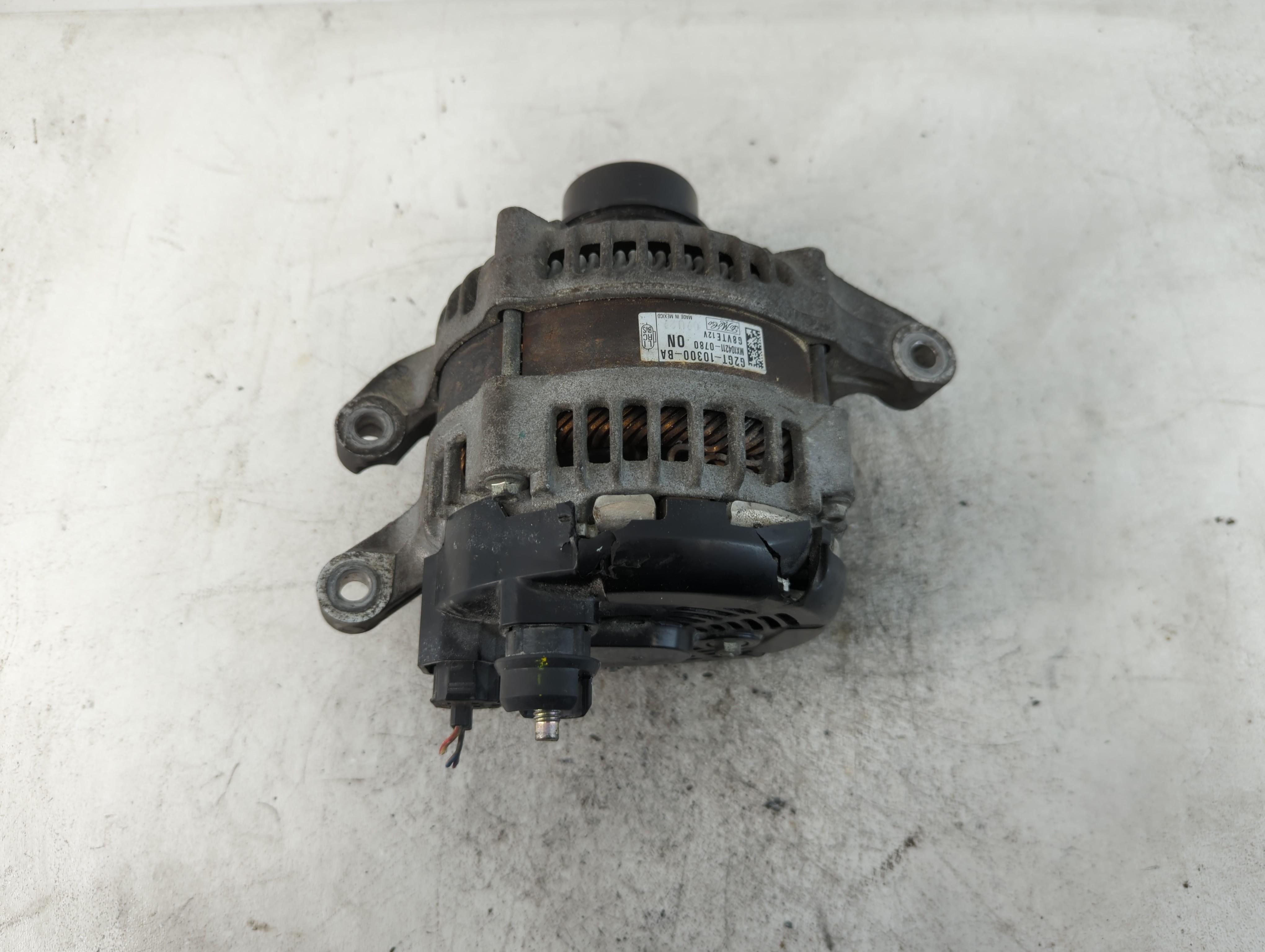 2015-2018 Ford Edge Alternator Generator Charging Assembly Engine Oem 772746 - Oemusedautoparts1.com