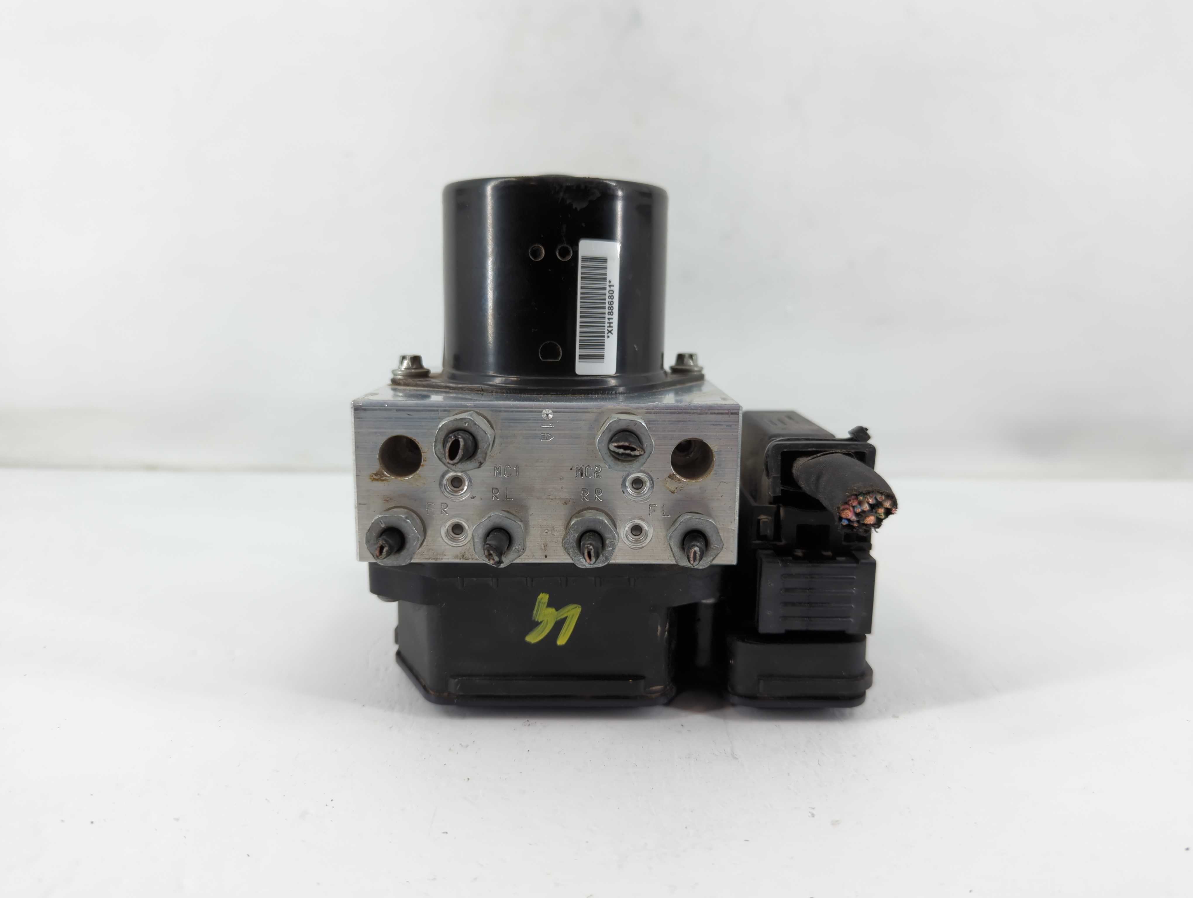 2013-2016 Chevrolet Malibu Abs Pump Control Module 772829 - Oemusedautoparts1.com