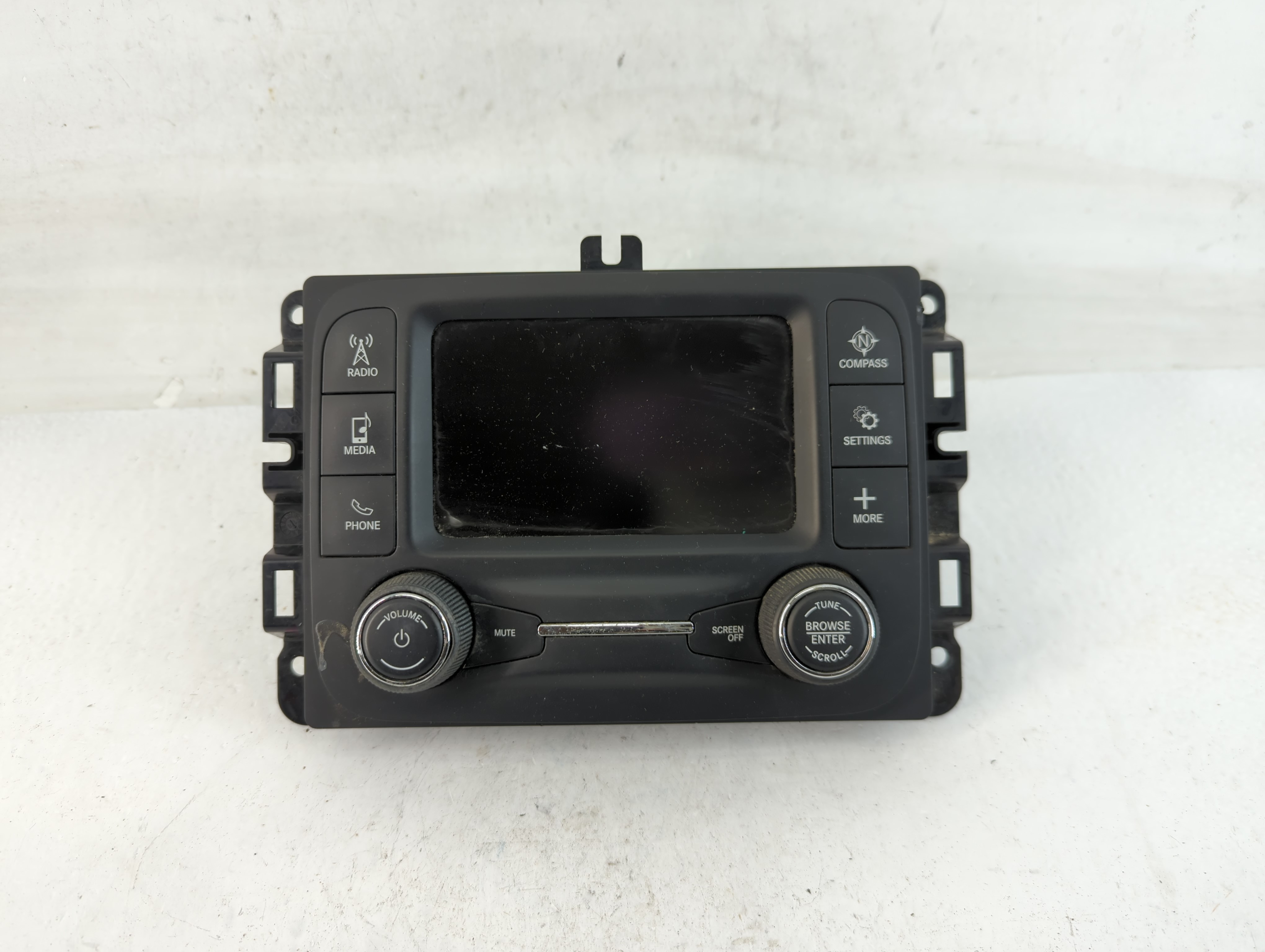 2018 Jeep Compass Am Fm Cd Player Radio Receiver 772933 - Oemusedautoparts1.com