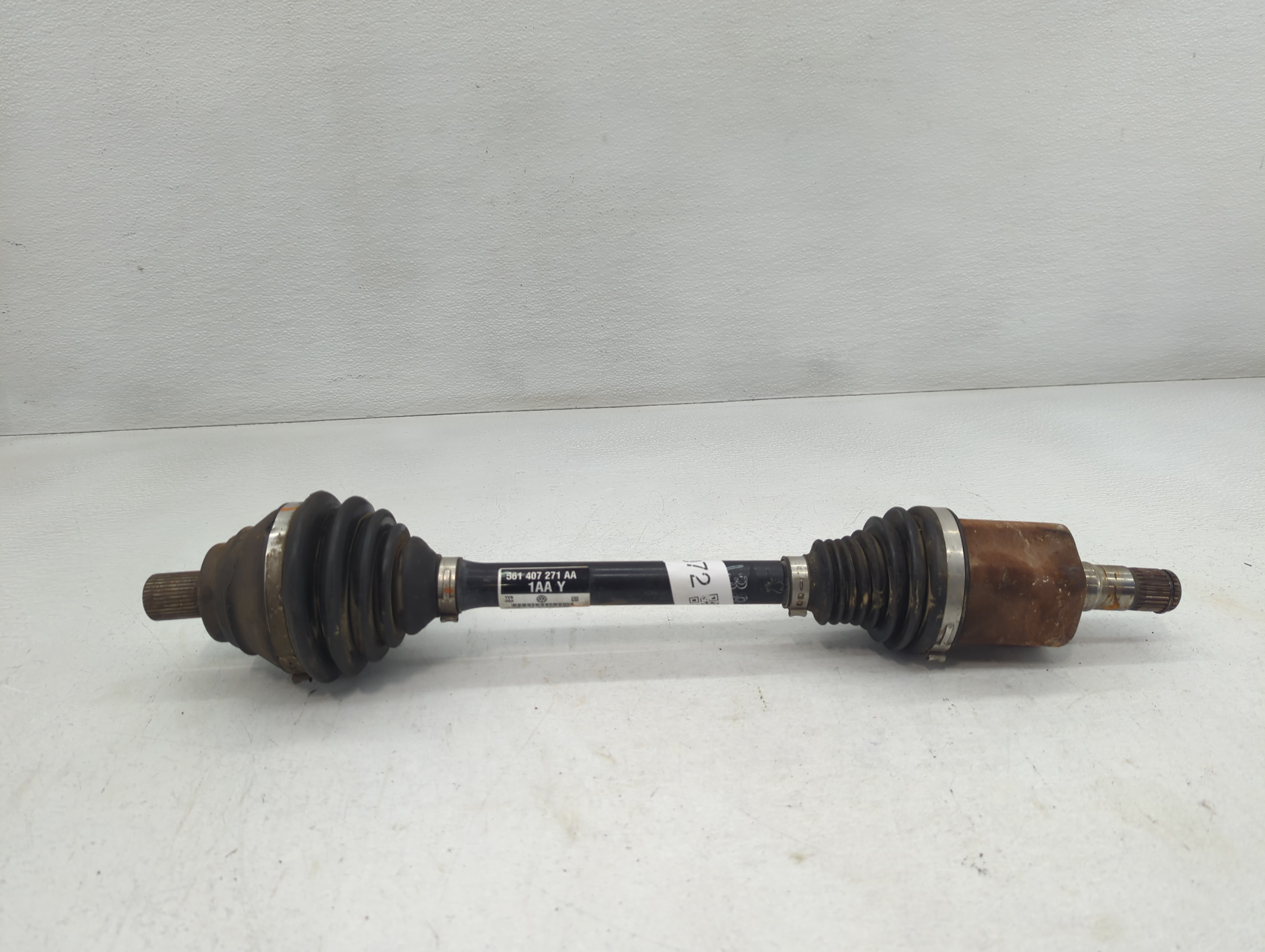 2014-2020 Volkswagen Passat Axle Shaft Front Driver Cv C/v 773072 - Oemusedautoparts1.com