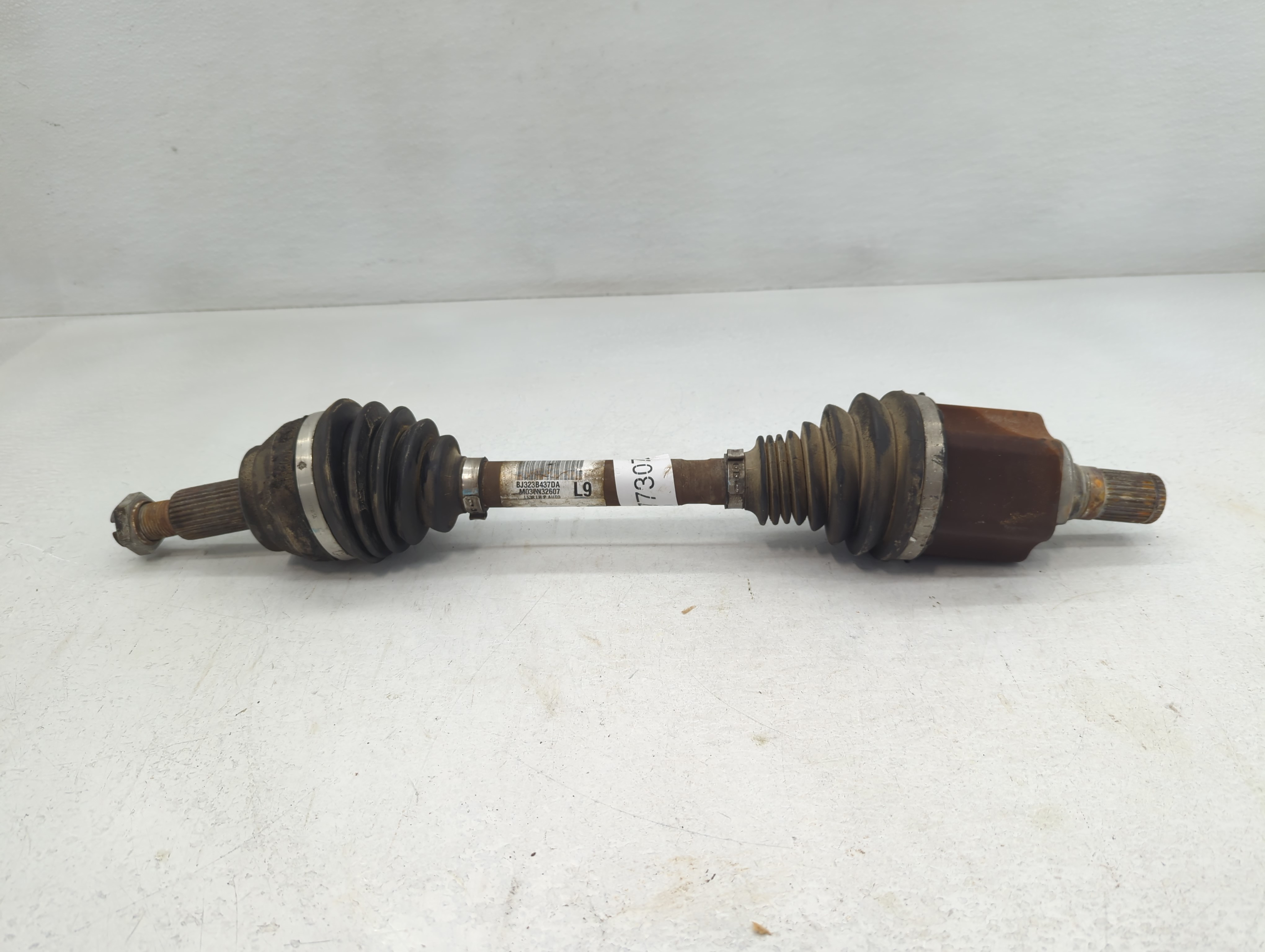 2012-2017 Land Rover Range Rover Evoque Axle Shaft Front Driver Cv C/v 773075 - Oemusedautoparts1.com