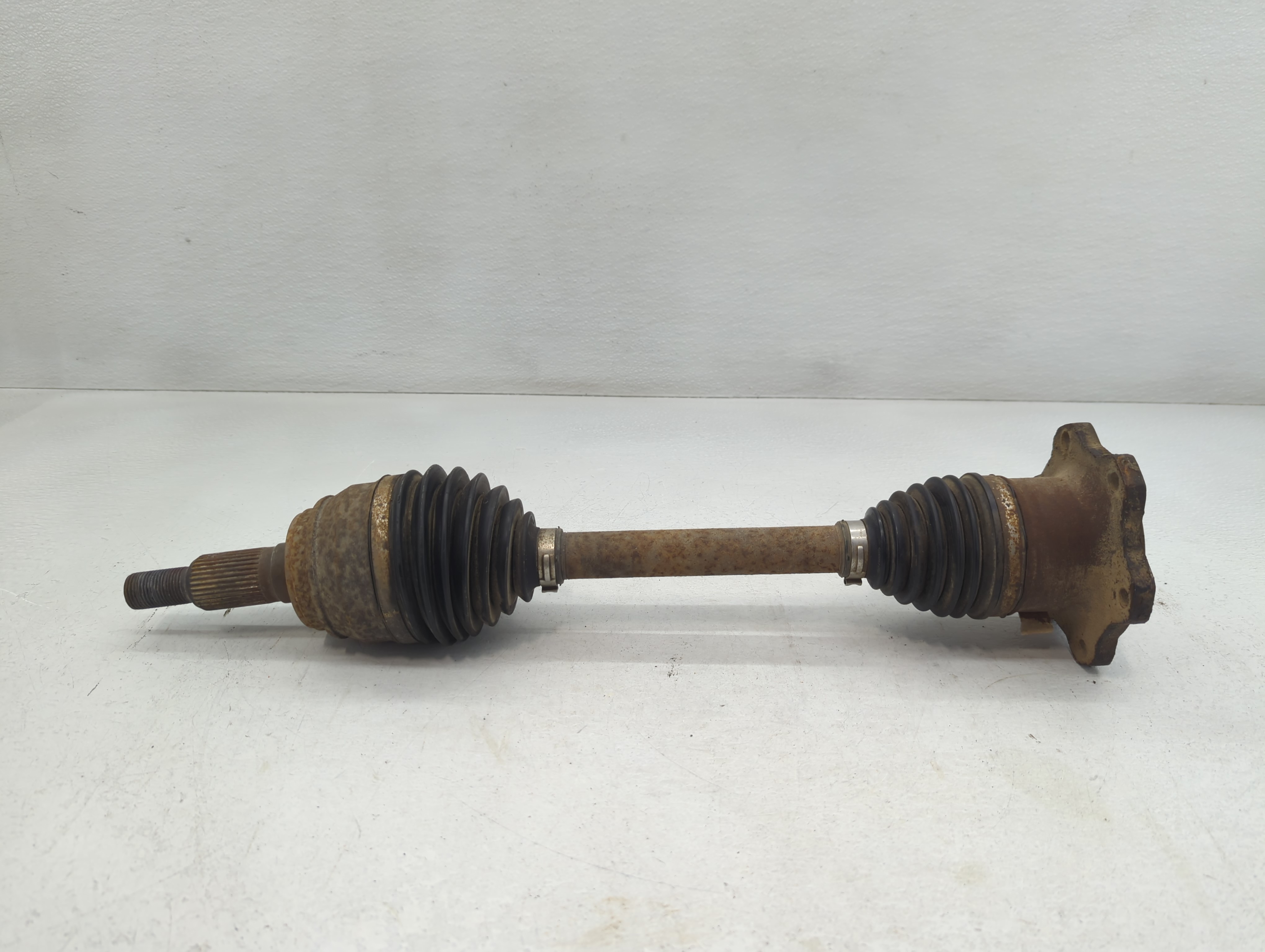 Picture of 2007-2014 Chevrolet Tahoe Axle Shaft Front Driver Cv C/v 773124