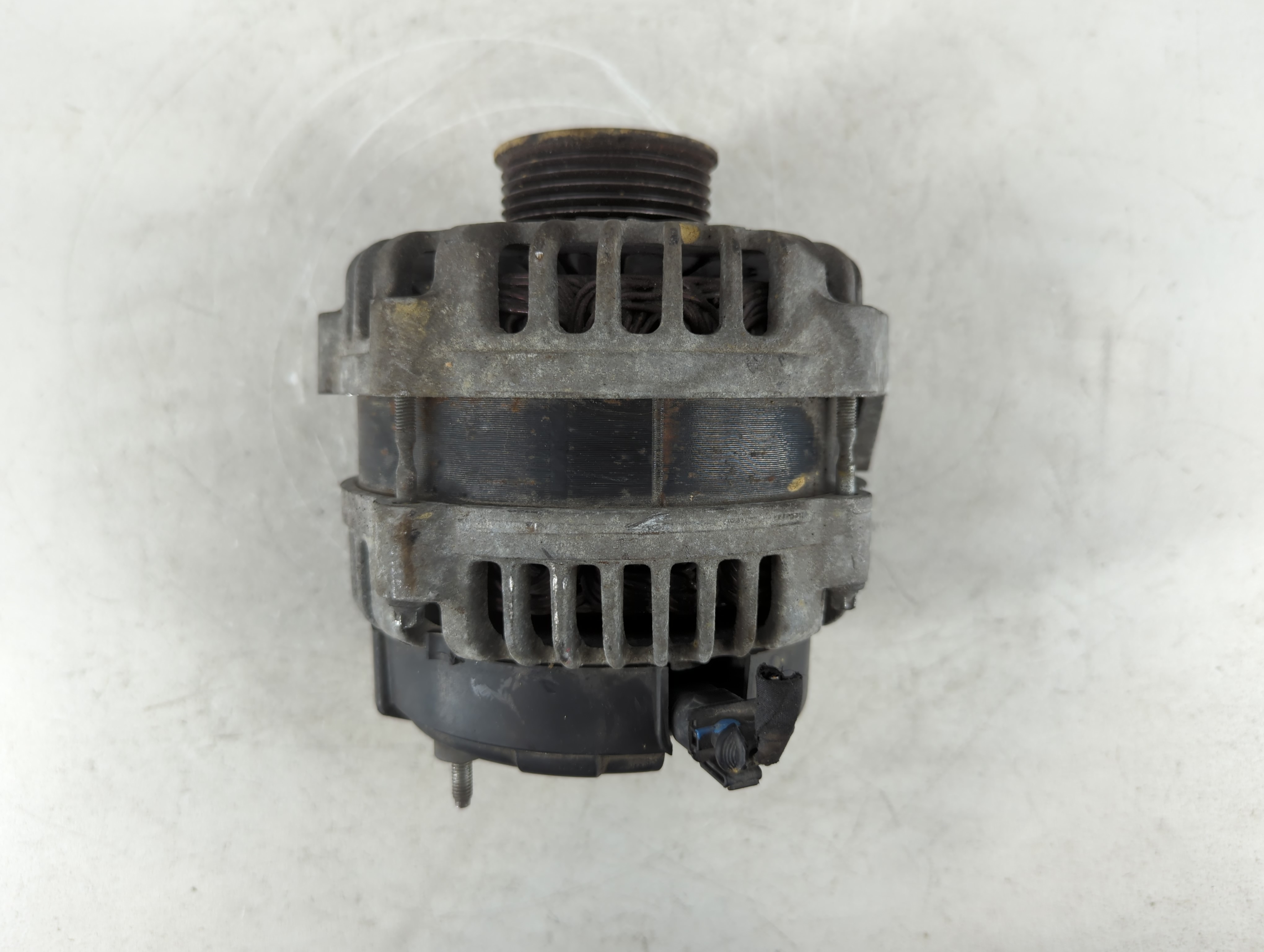 2007 Chevrolet Suburban 1500 Alternator Generator Charging Assembly Engine Oem 773208 - Oemusedautoparts1.com