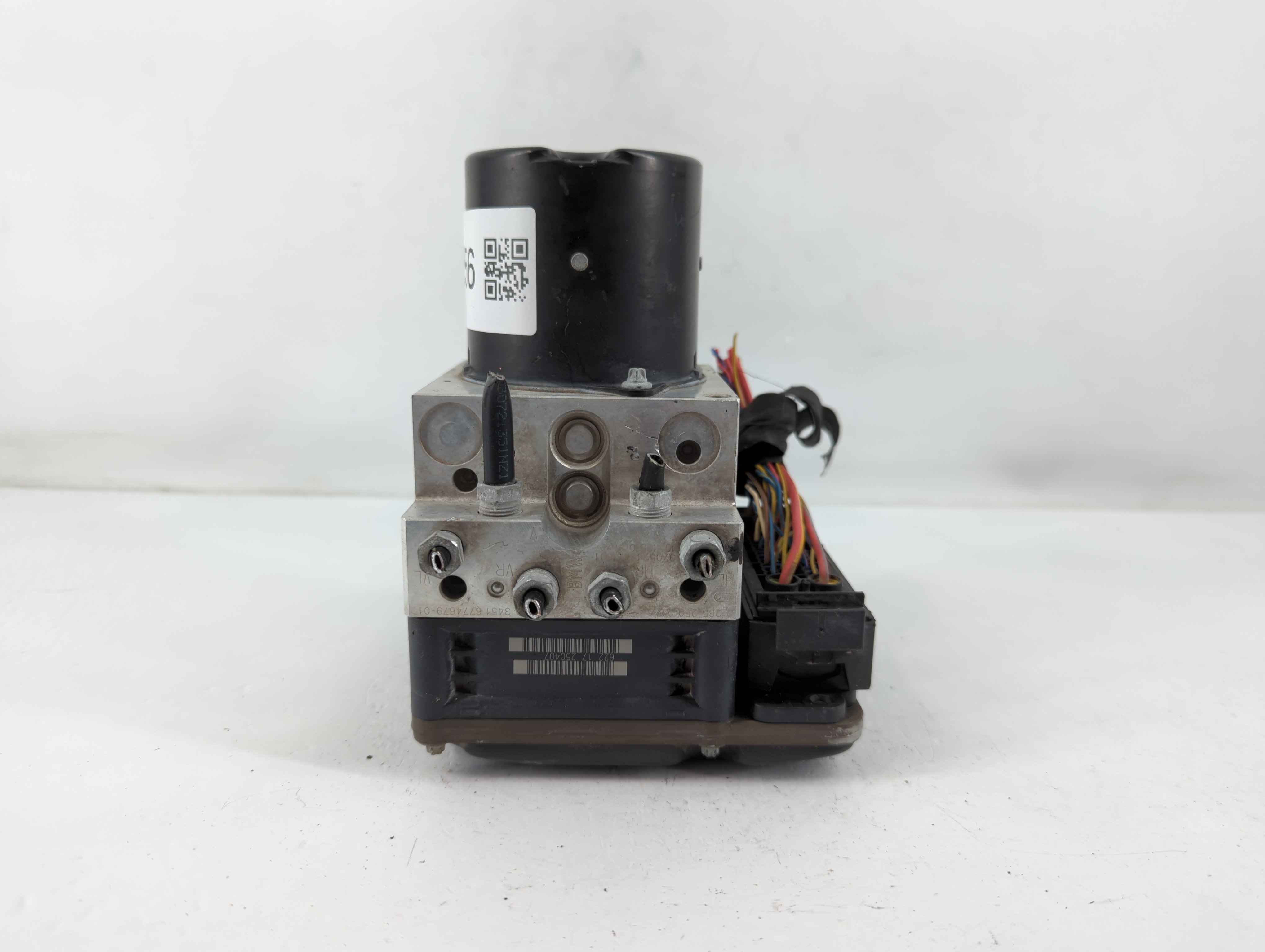 Picture of 2008-2010 Bmw 535i Abs Pump Control Module 773256