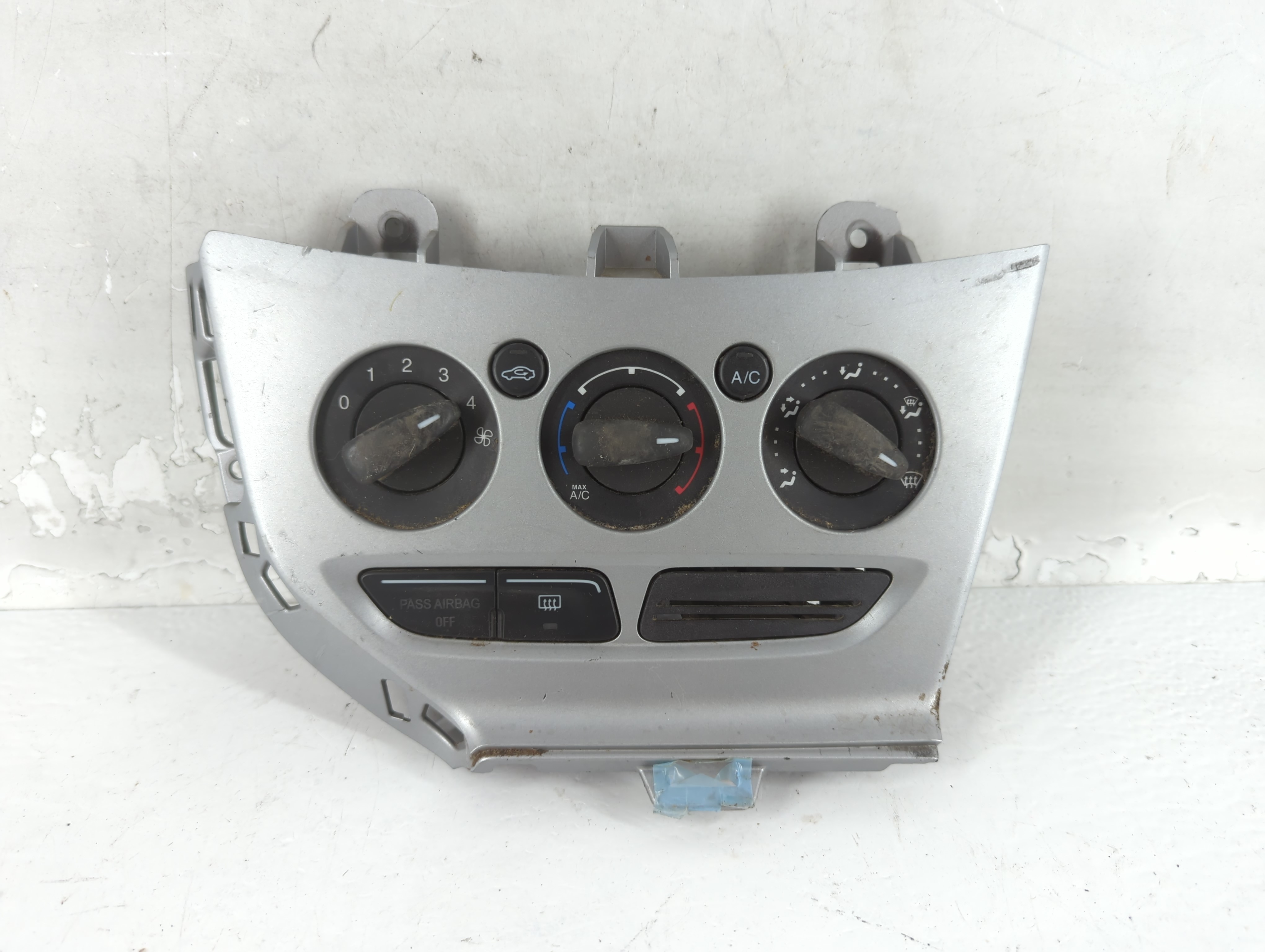2013-2014 Ford Focus Ac Heater Climate Control E1062773|cm5t-19980-ae 773288 - Oemusedautoparts1.com