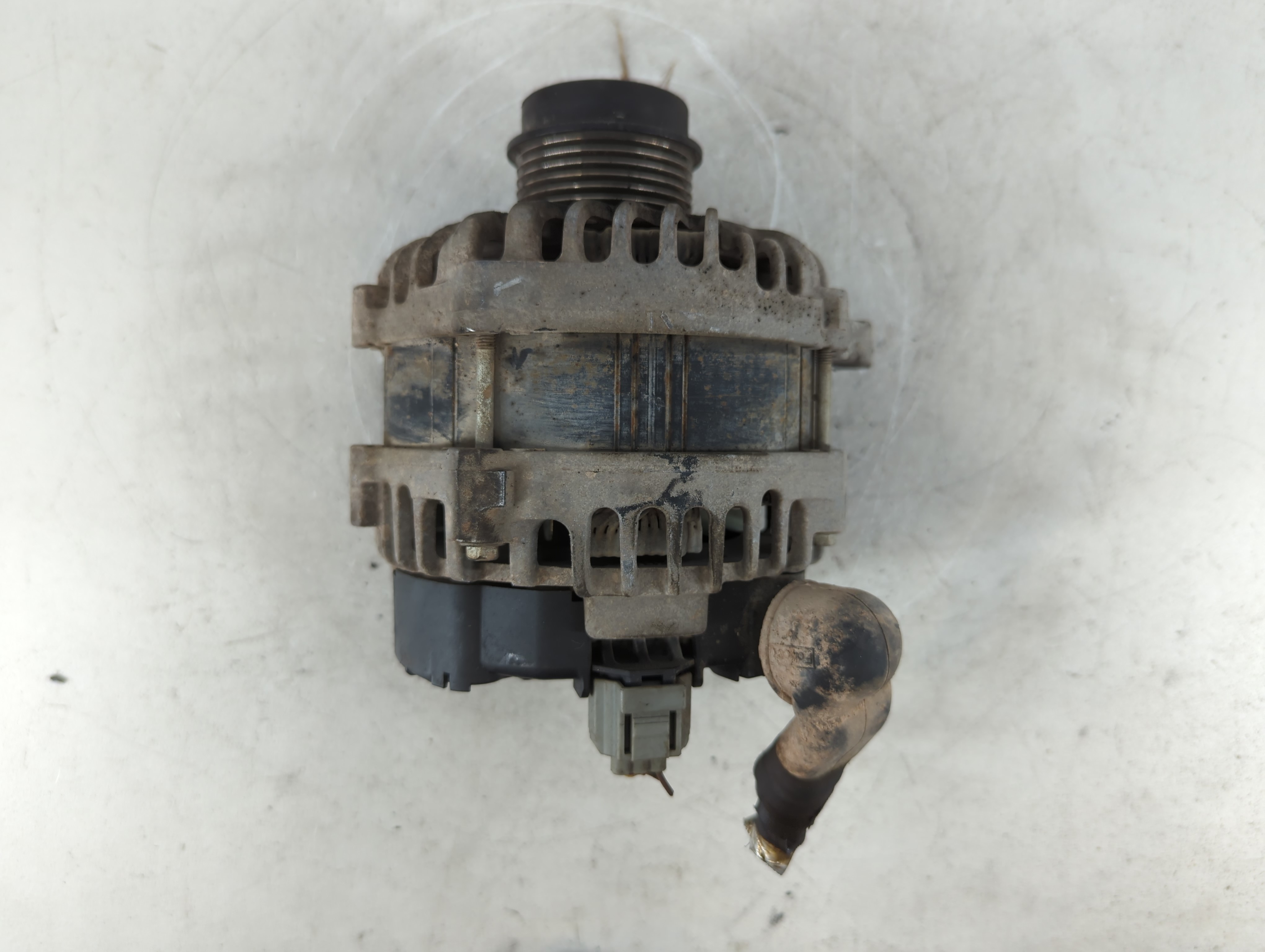 Picture of 2018 Ford Expedition Alternator Generator Charging Assembly Engine Oem 773308