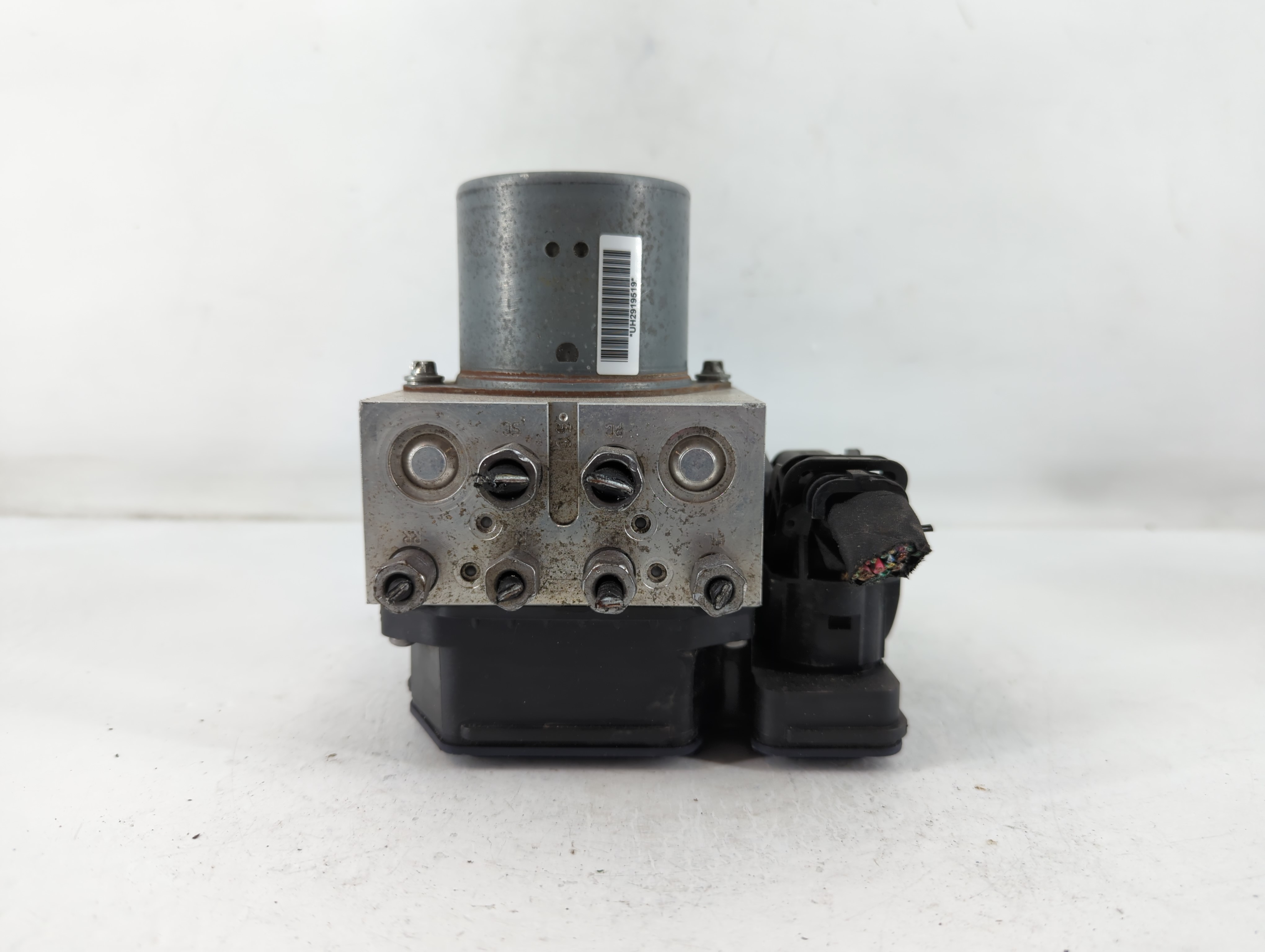 2019-2020 Jeep Grand Cherokee Abs Pump Control Module 773353 - Oemusedautoparts1.com