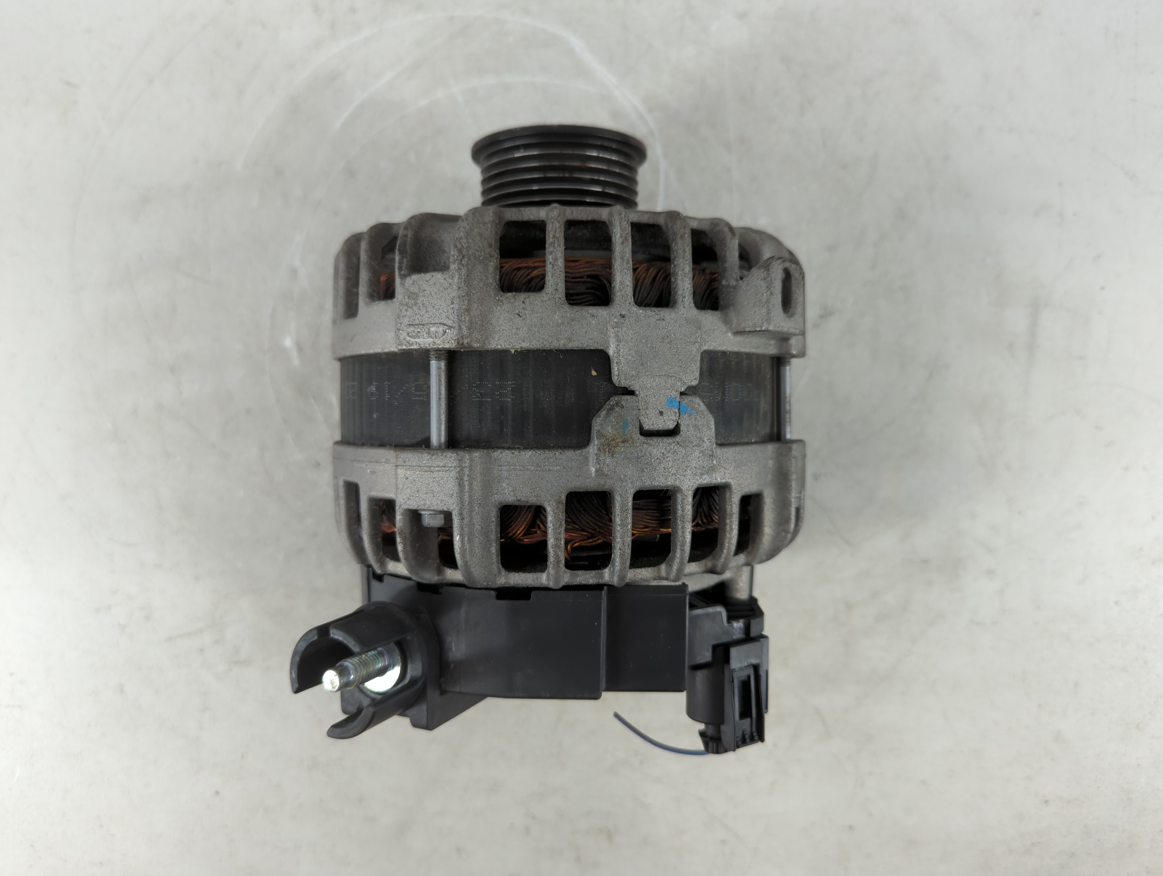 2020 Land Rover Range Rover Evoque Alternator Generator Charging Assembly Engine Oem 773526 - Oemusedautoparts1.com