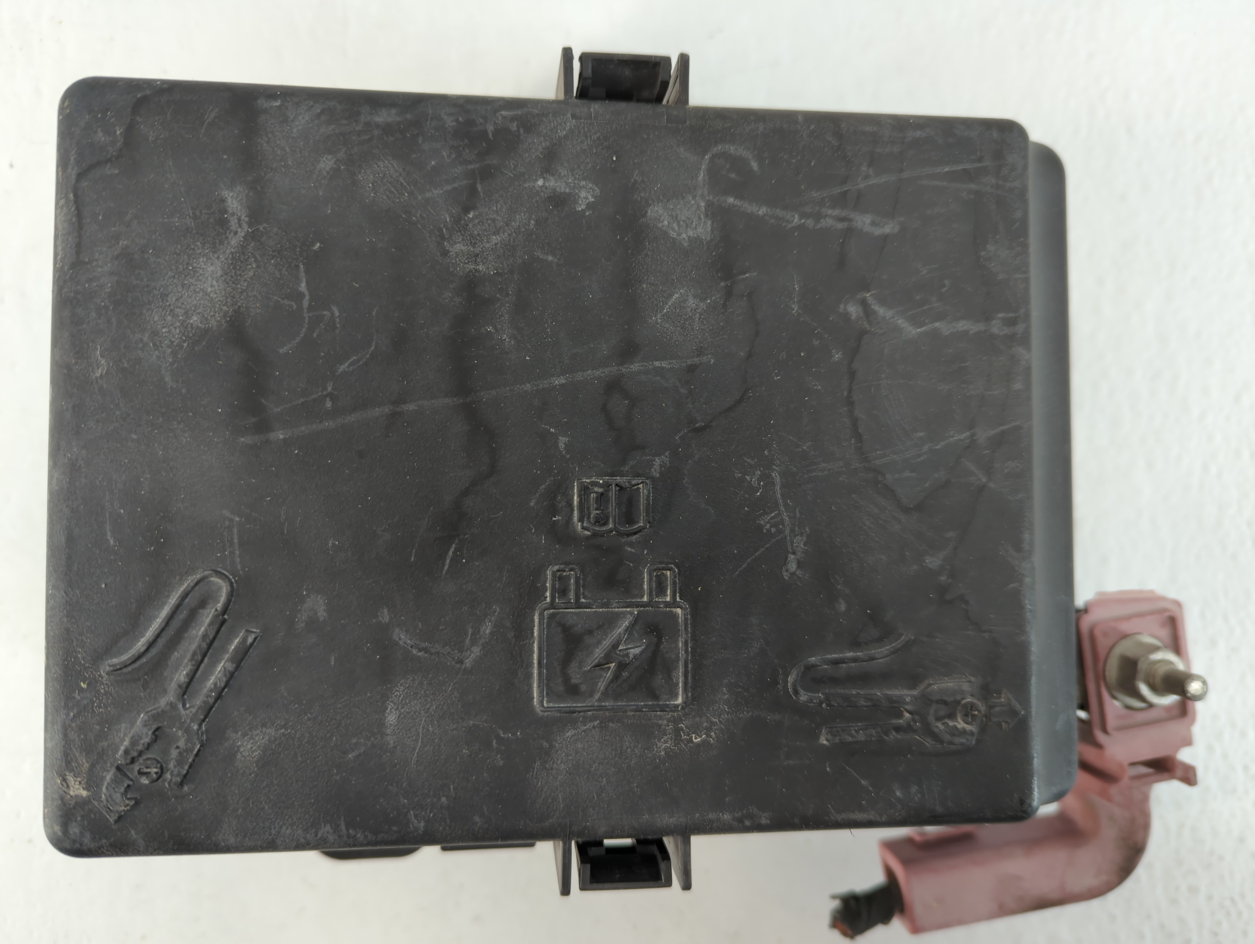 2019-2020 Dodge Charger Fusebox Fuse Box Relay Module P68384404ac 773550 - Oemusedautoparts1.com