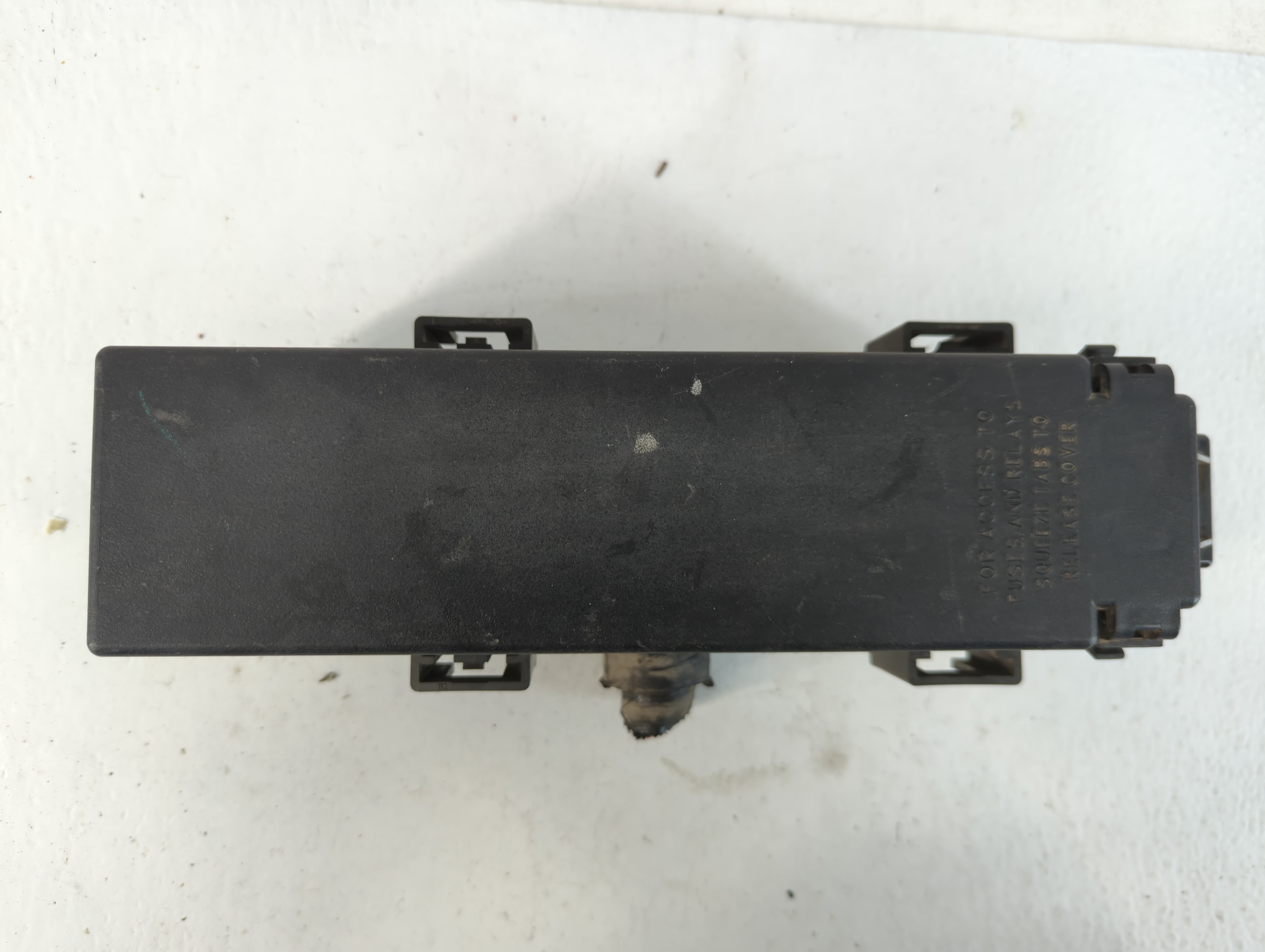 2007-2009 Dodge Durango Fusebox Fuse Box Relay Module L0093323aa 773557 - Oemusedautoparts1.com