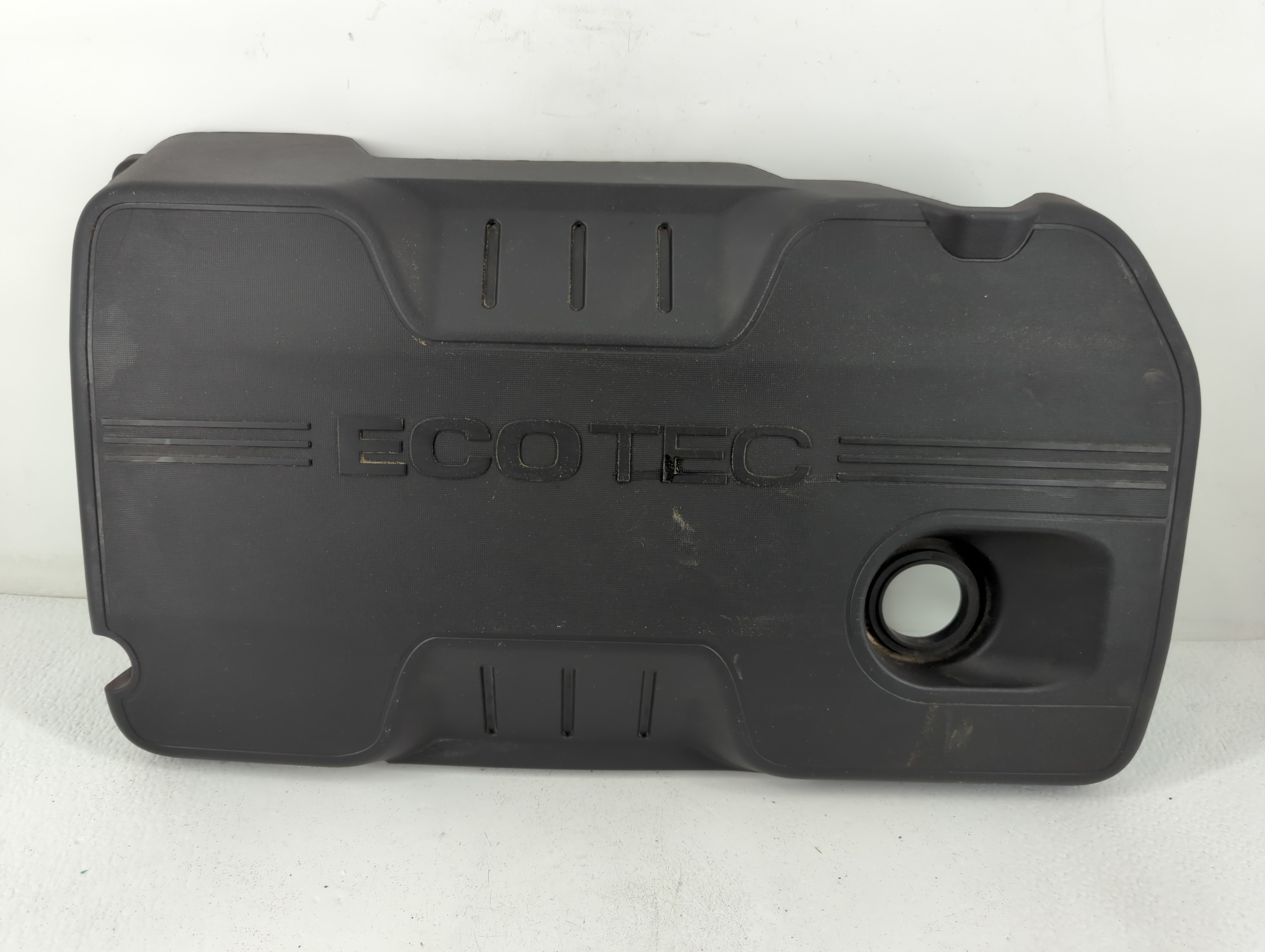 2013 Chevrolet Malibu Engine Cover 773602 - Oemusedautoparts1.com