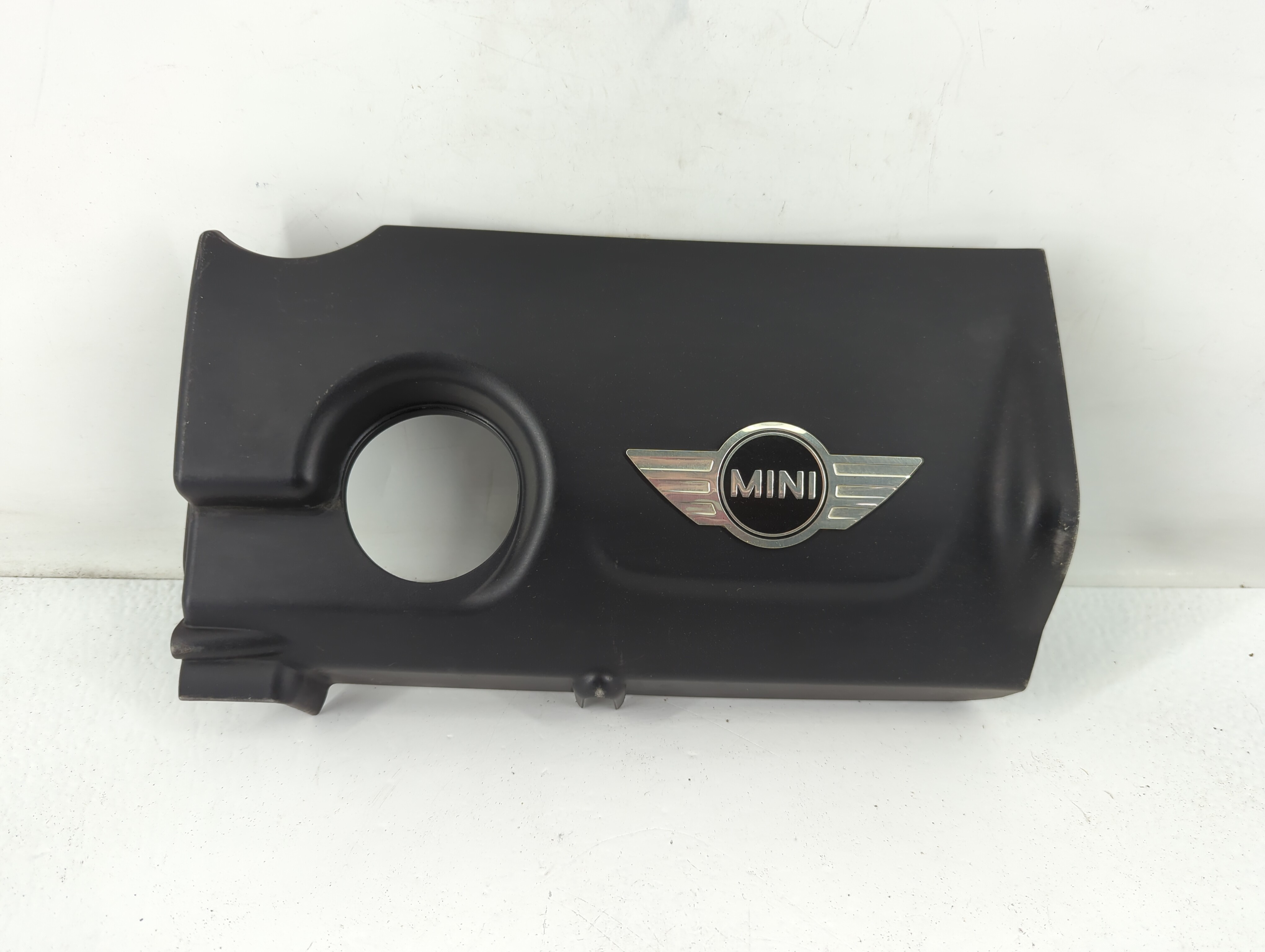Picture of 2011 Mini Cooper Engine Cover 773678
