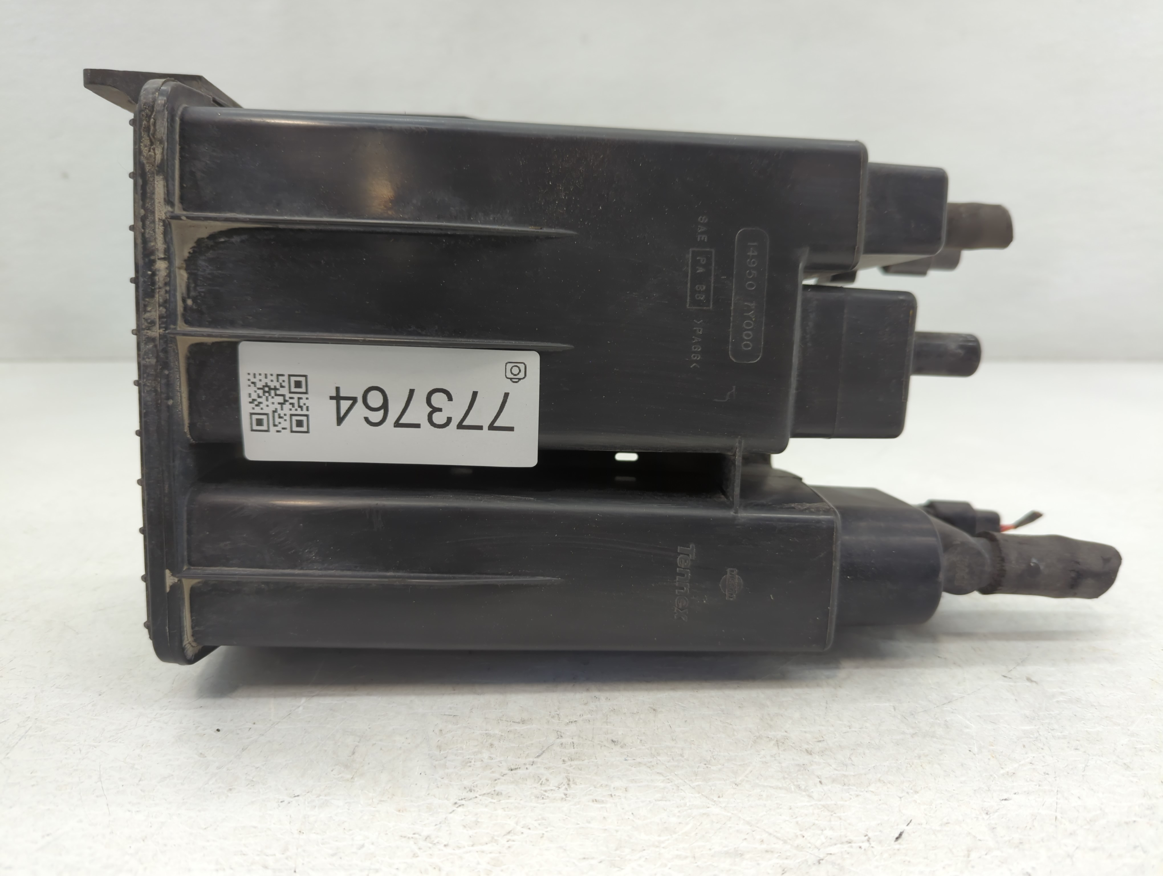 Picture of 2006 Nissan Maxima Fuel Vapor Charcoal Canister 773764