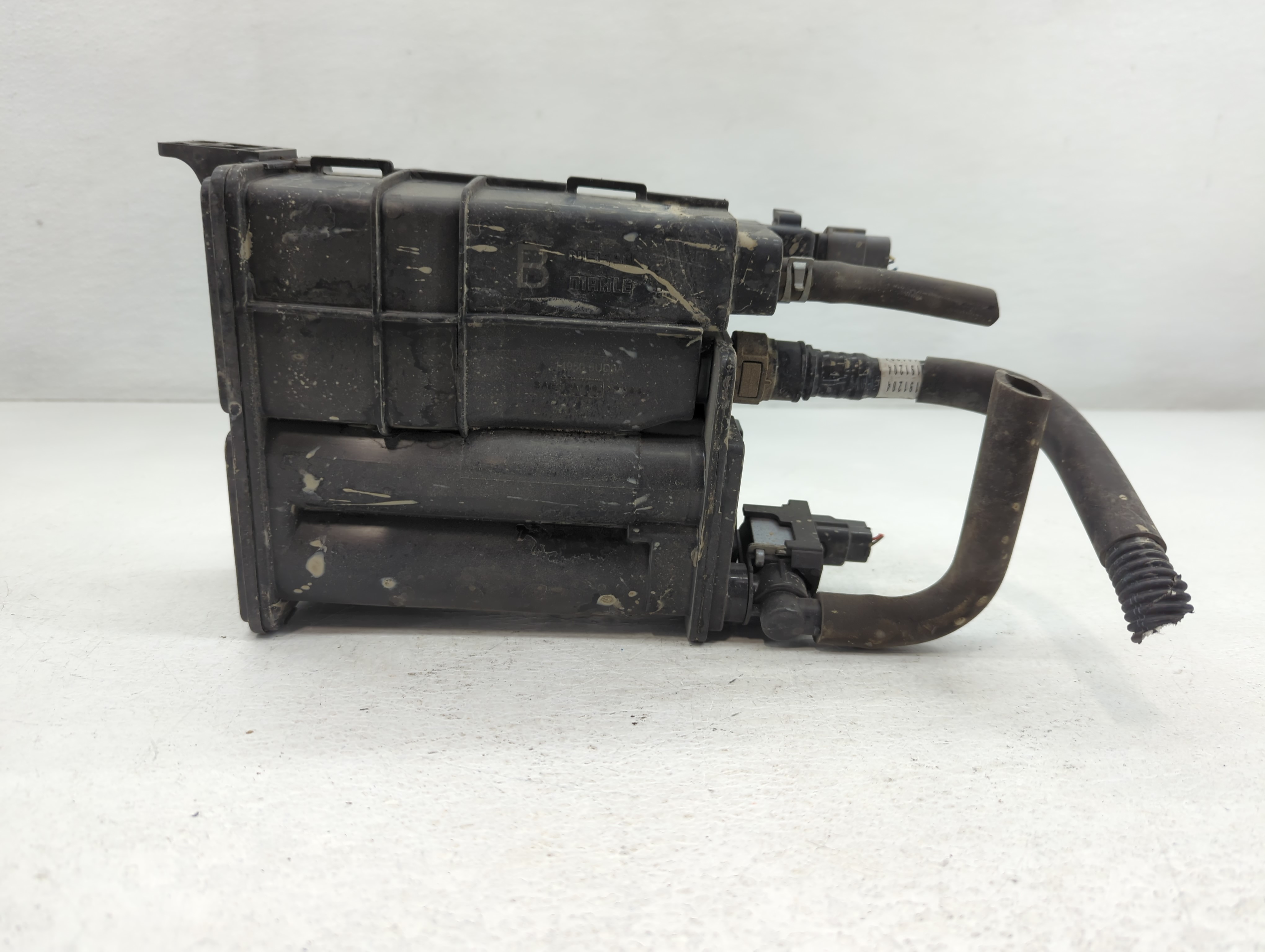 Picture of 2020 Nissan Sentra Fuel Vapor Charcoal Canister 773765