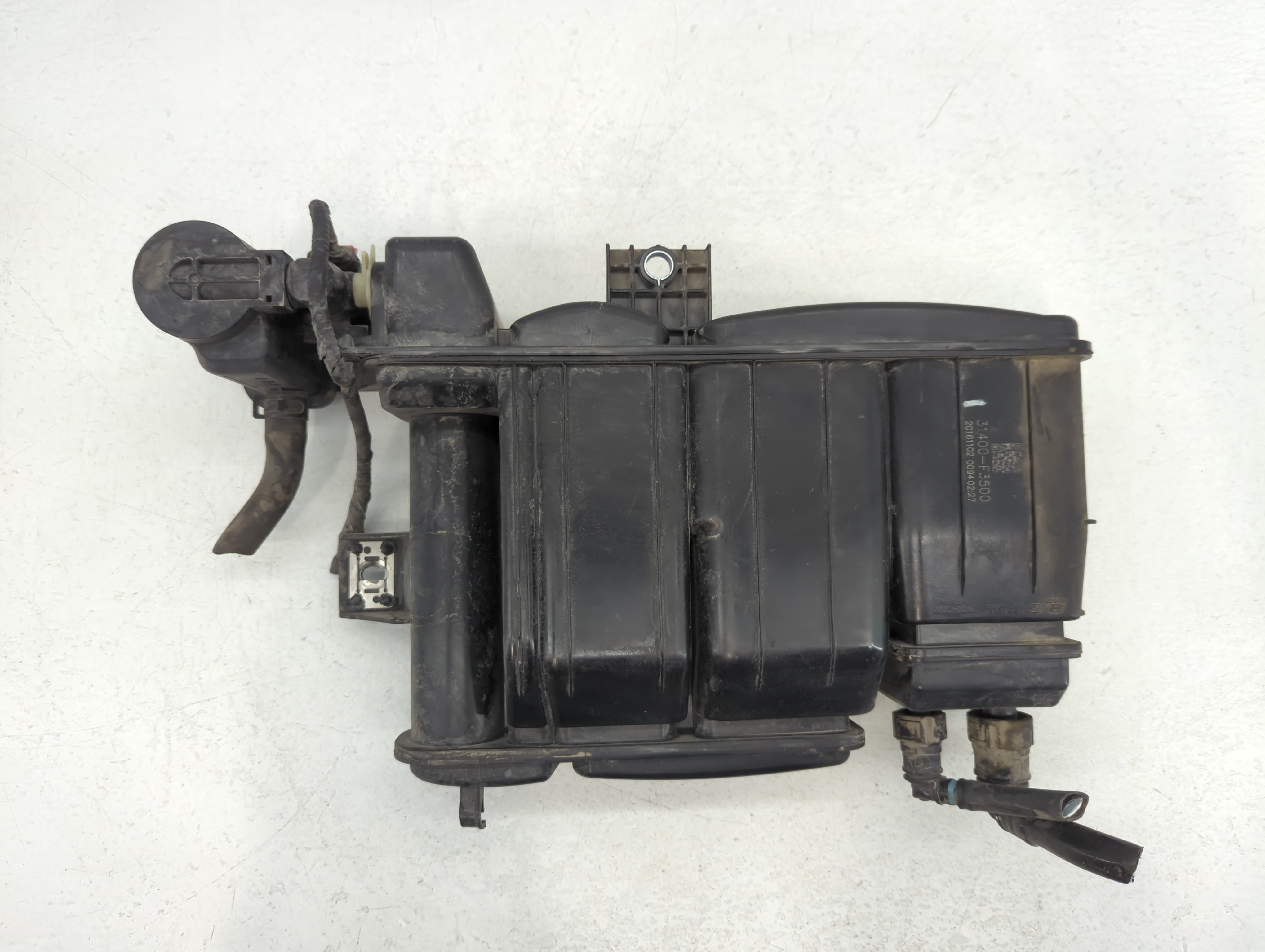 2017 Hyundai Elantra Fuel Vapor Charcoal Canister 773793 - Oemusedautoparts1.com