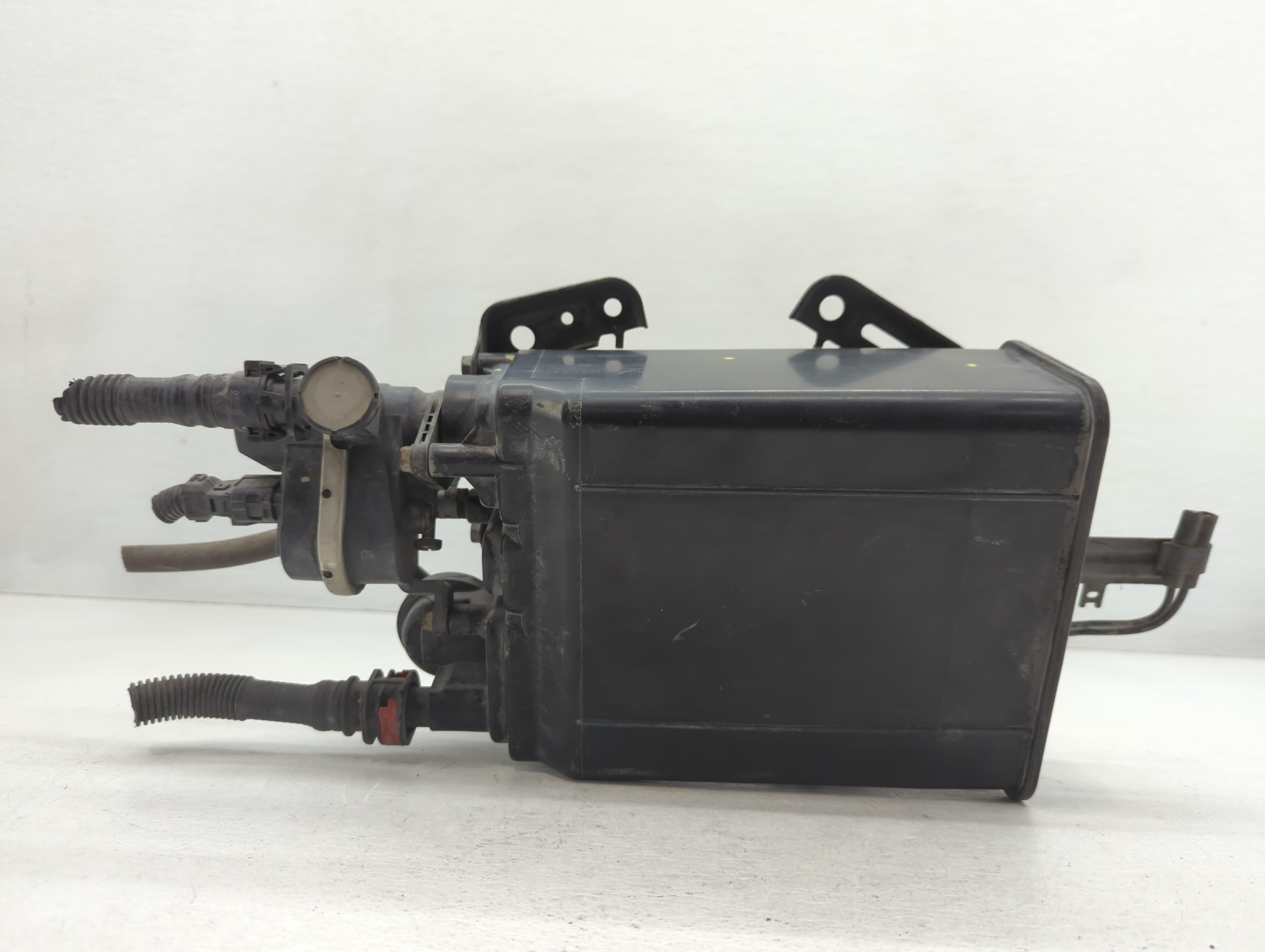 2014 Toyota Prius C Fuel Vapor Charcoal Canister 773828 - Oemusedautoparts1.com