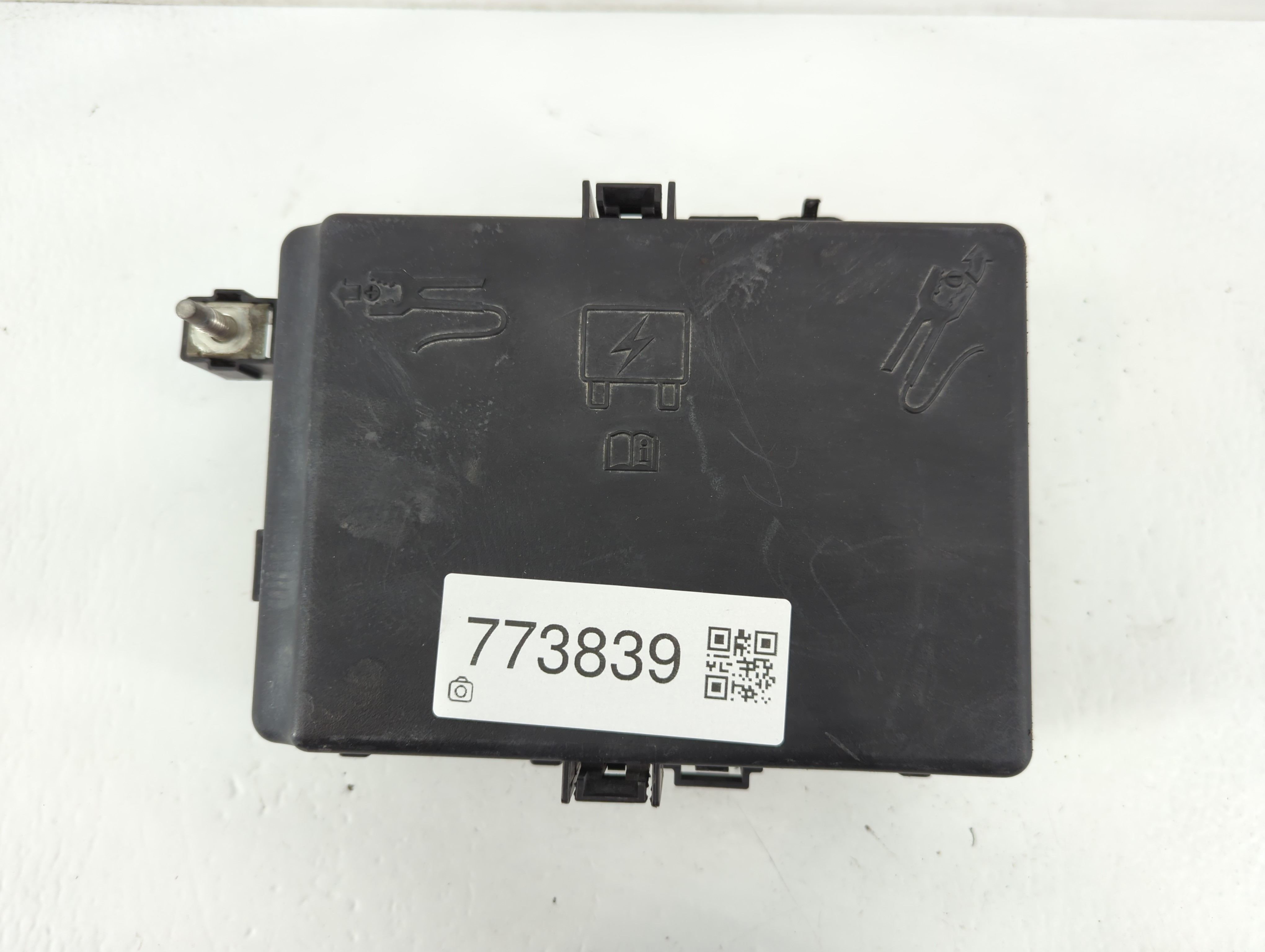 2018-2018 Chrysler 300 Fusebox Fuse Box Relay Module 7171-5455-30 773839 - Oemusedautoparts1.com