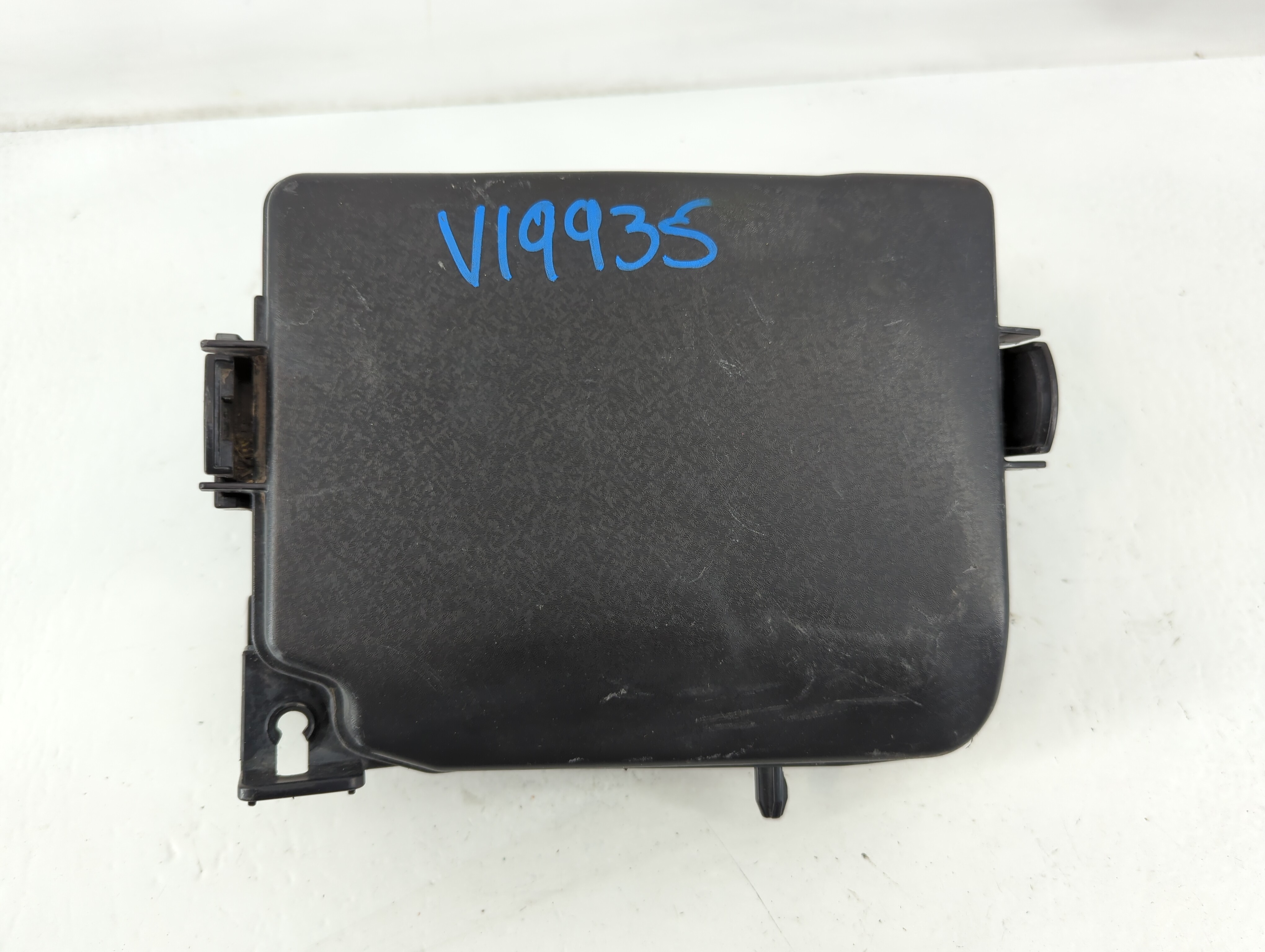 2014-2016 Hyundai Elantra Fusebox Fuse Box Relay Module 91951-3x710 773843 - Oemusedautoparts1.com