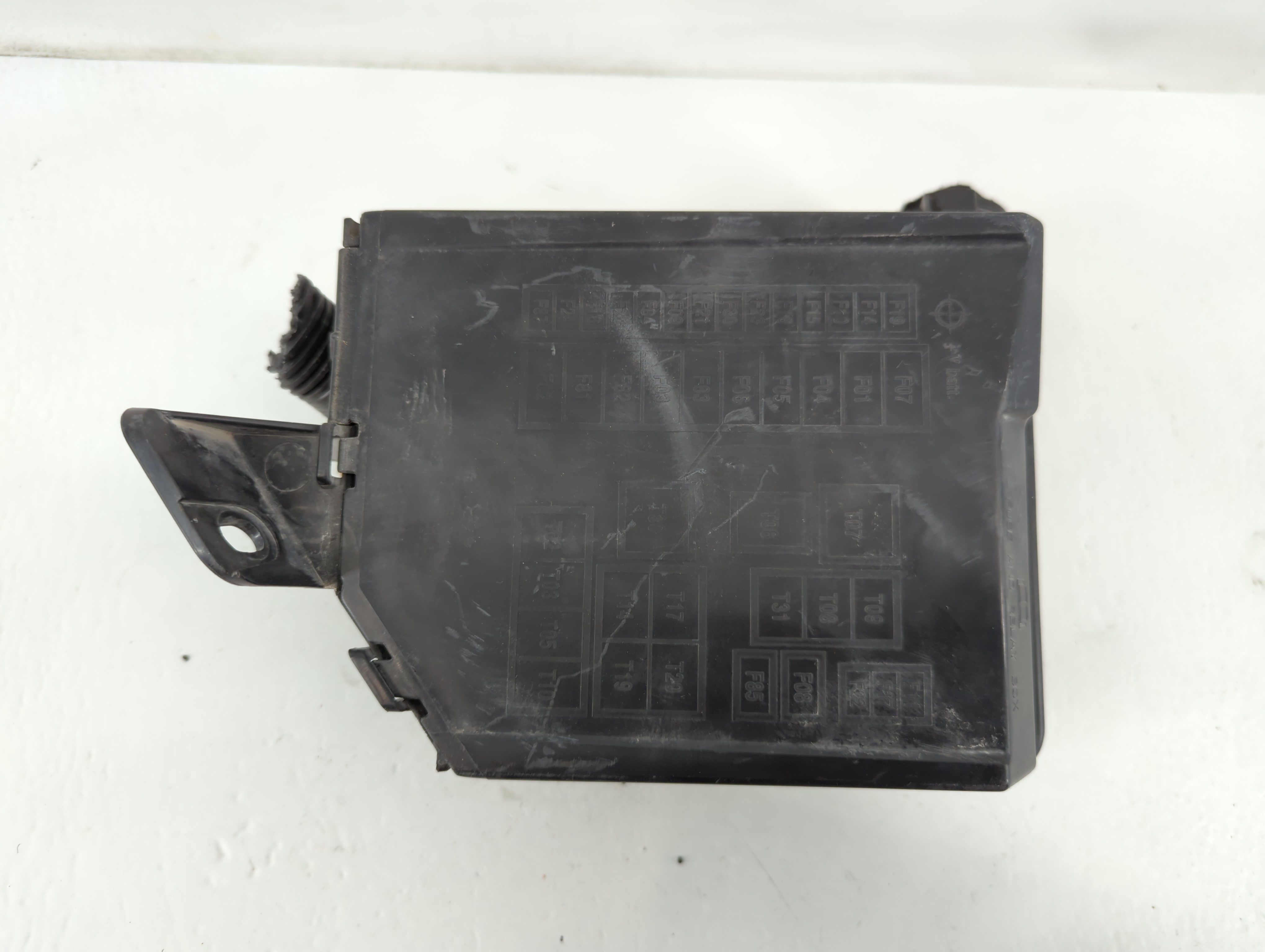 2012-2017 Fiat 500 Fusebox Fuse Box Relay Module 53100999 773845 - Oemusedautoparts1.com