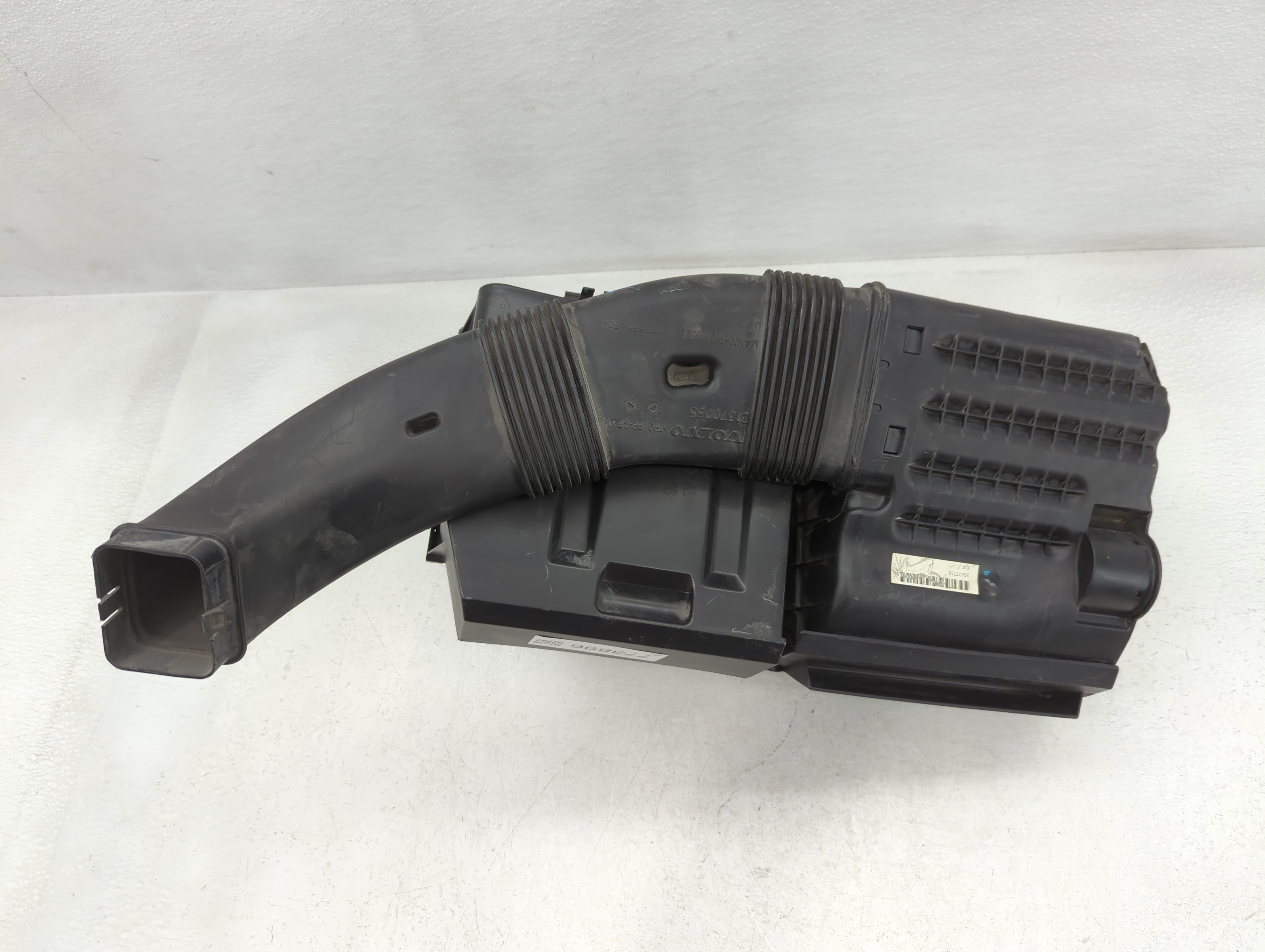 2012-2014 Volvo S60 Air Cleaner Intake-duct Hose Tube 773896 - Oemusedautoparts1.com