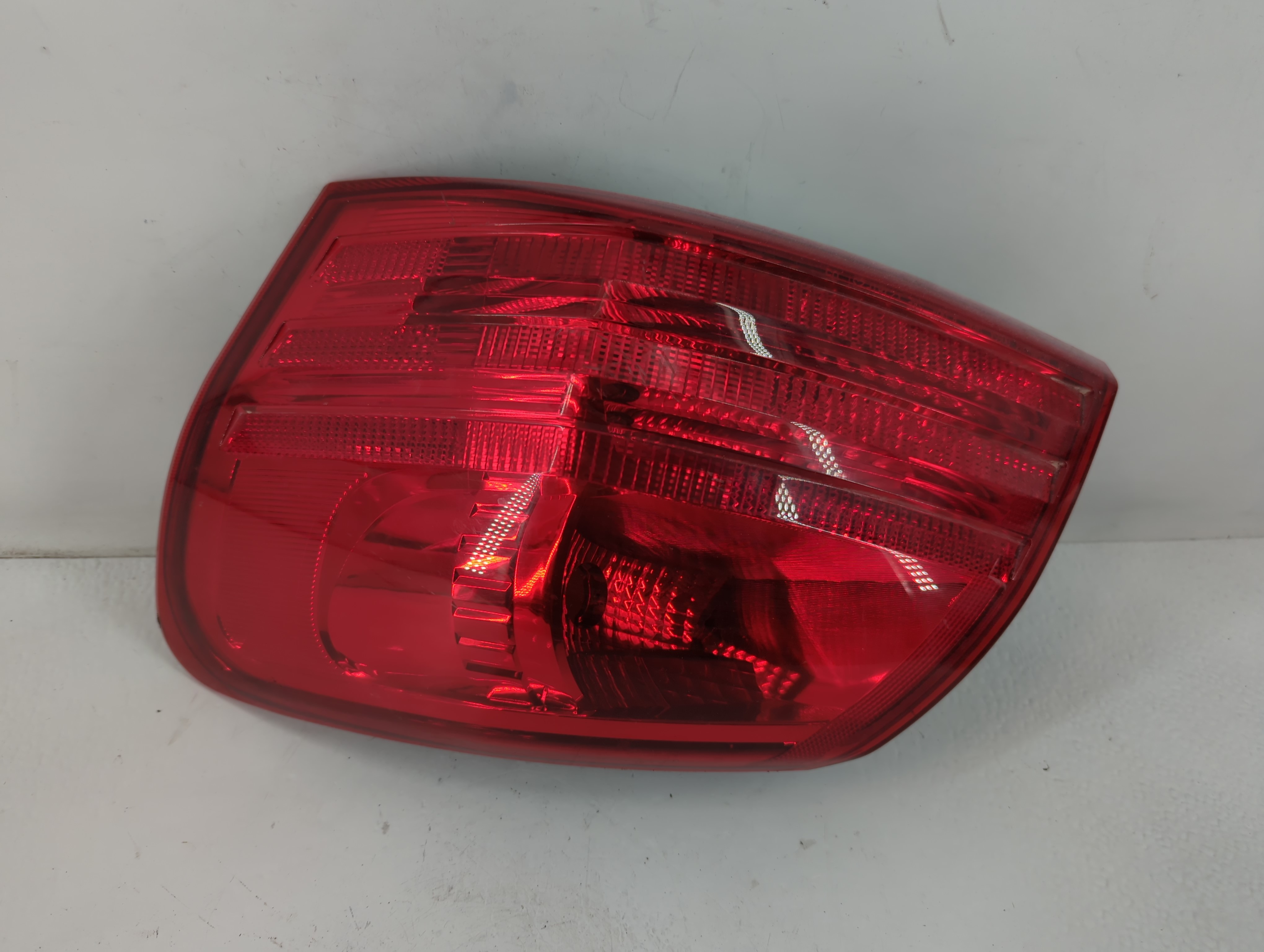 Nissan Rogue Select Passenger Right Side Tail Light Taillight Oem 773914 - Oemusedautoparts1.com