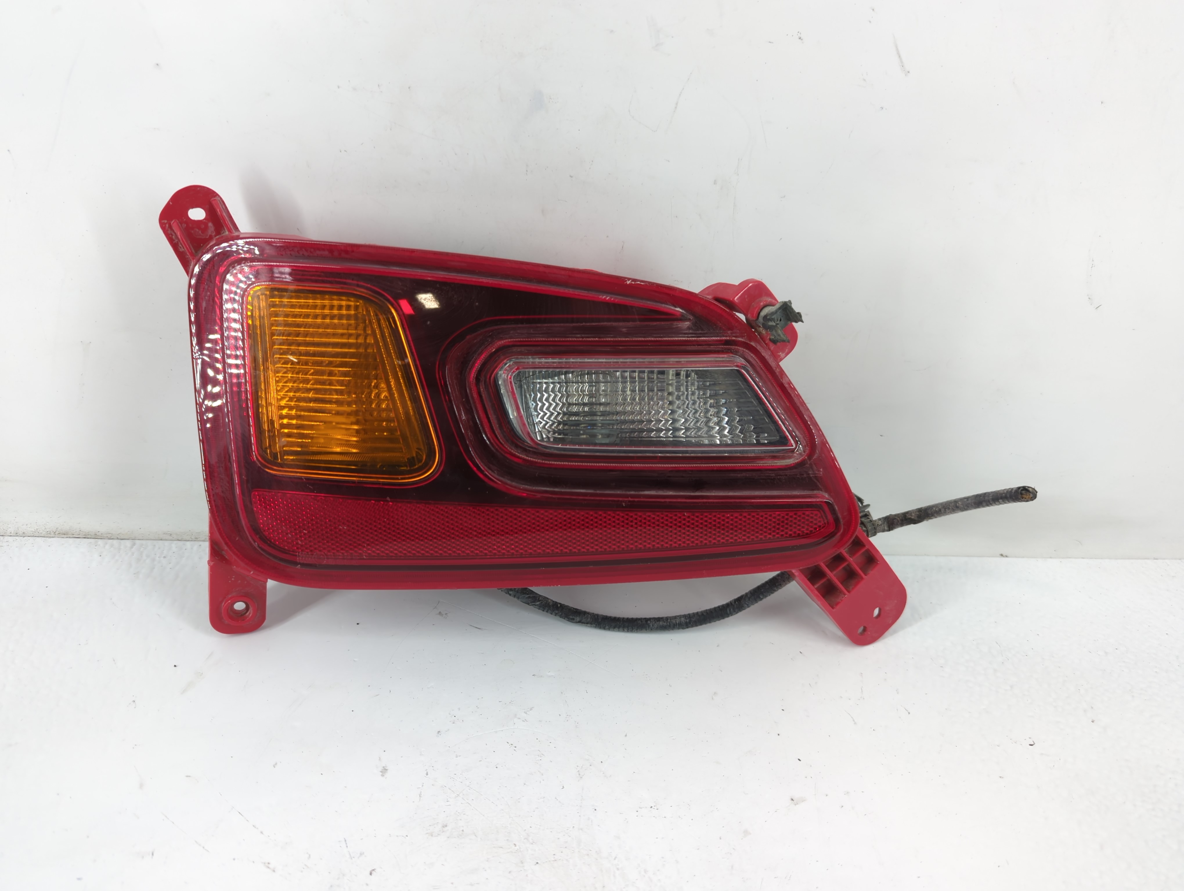 2019-2019 Hyundai Kona Passenger Right Side Tail Light Taillight Oem 773916 - Oemusedautoparts1.com