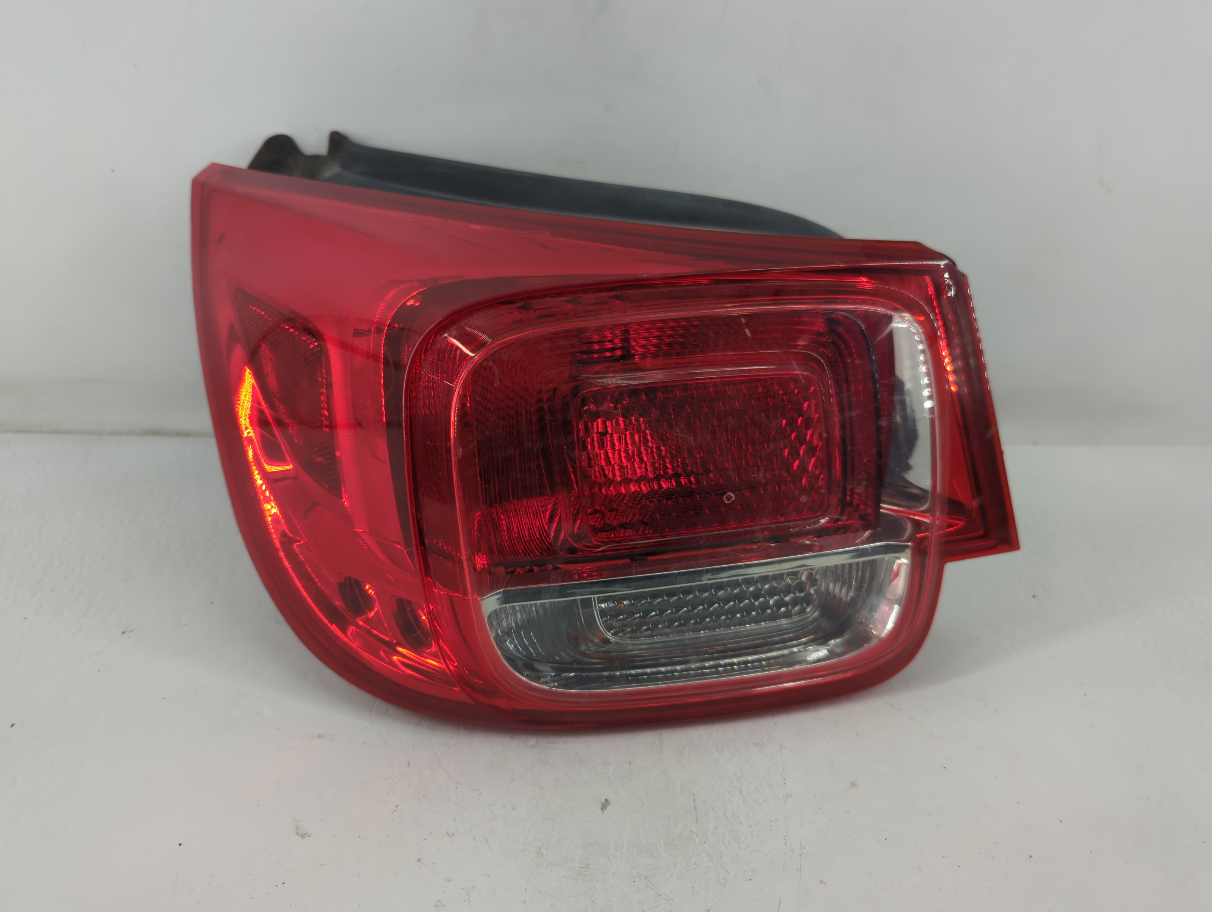 2013-2016 Chevrolet Malibu Driver Left Side Tail Light Taillight Oem 773921 - Oemusedautoparts1.com