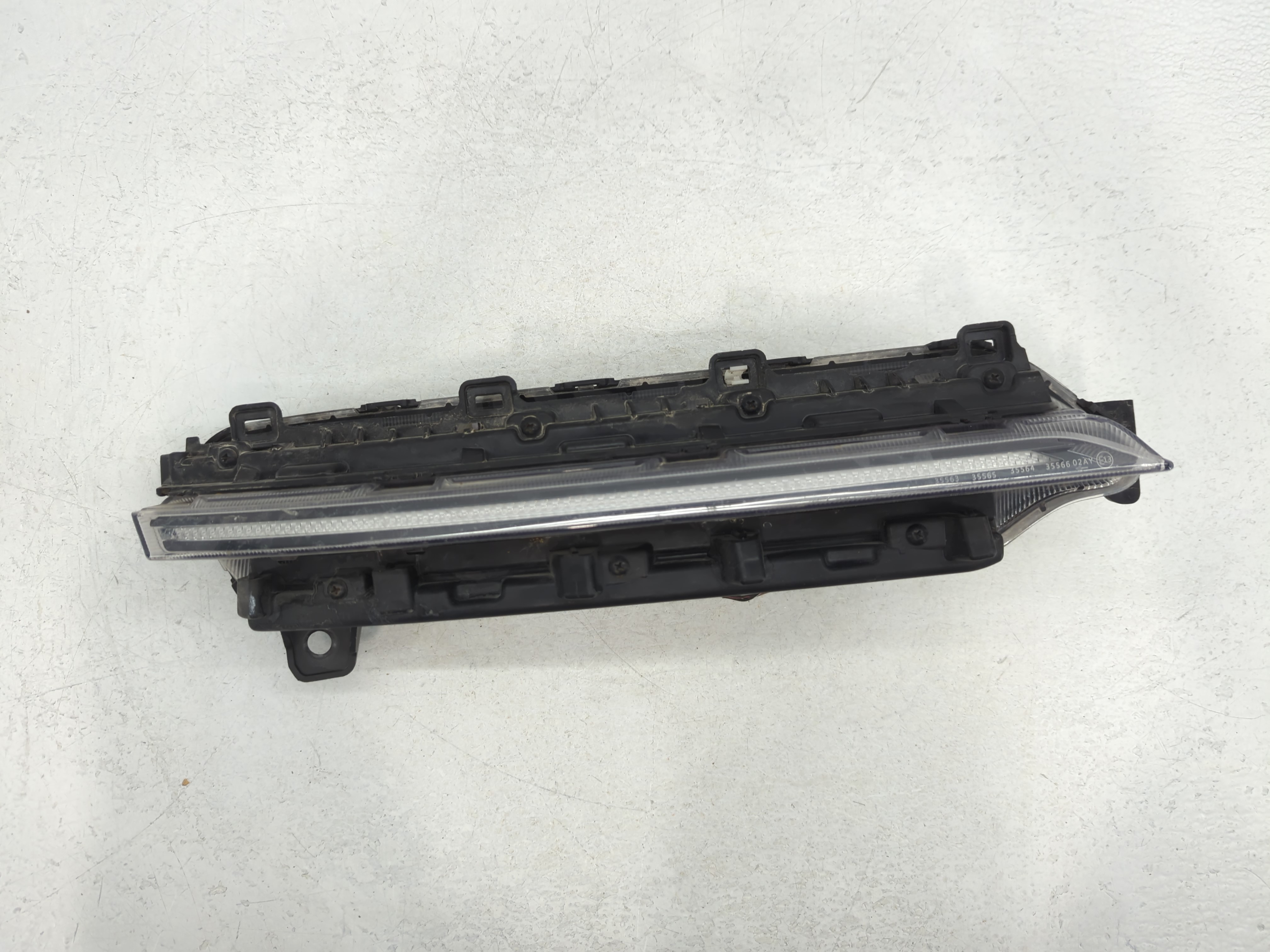 Picture of 2021-2022 Kia Seltos Passenger Right Oem Head Light Headlight Lamp 773931