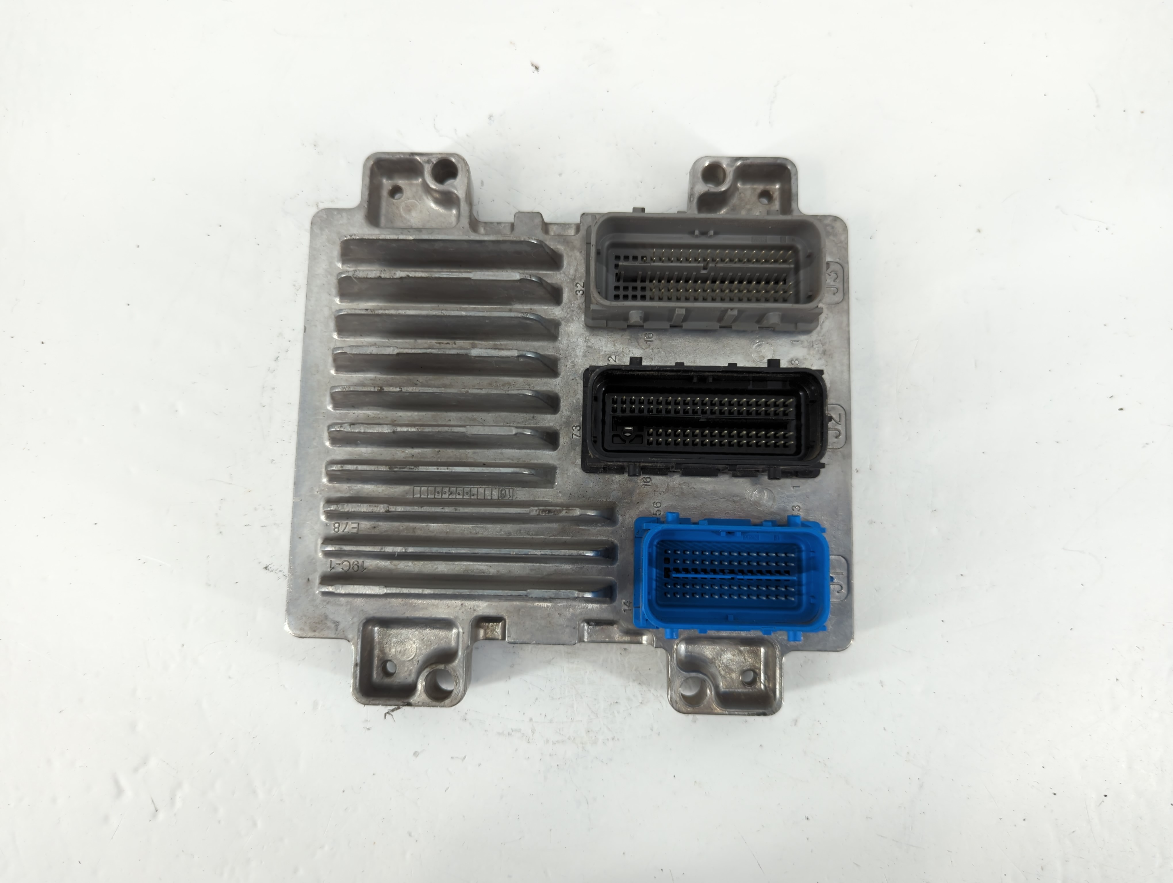 2017 Chevrolet Express 2500 Engine Control Computer Ecu Pcm Ecm Pcu Oem 773999 - Oemusedautoparts1.com