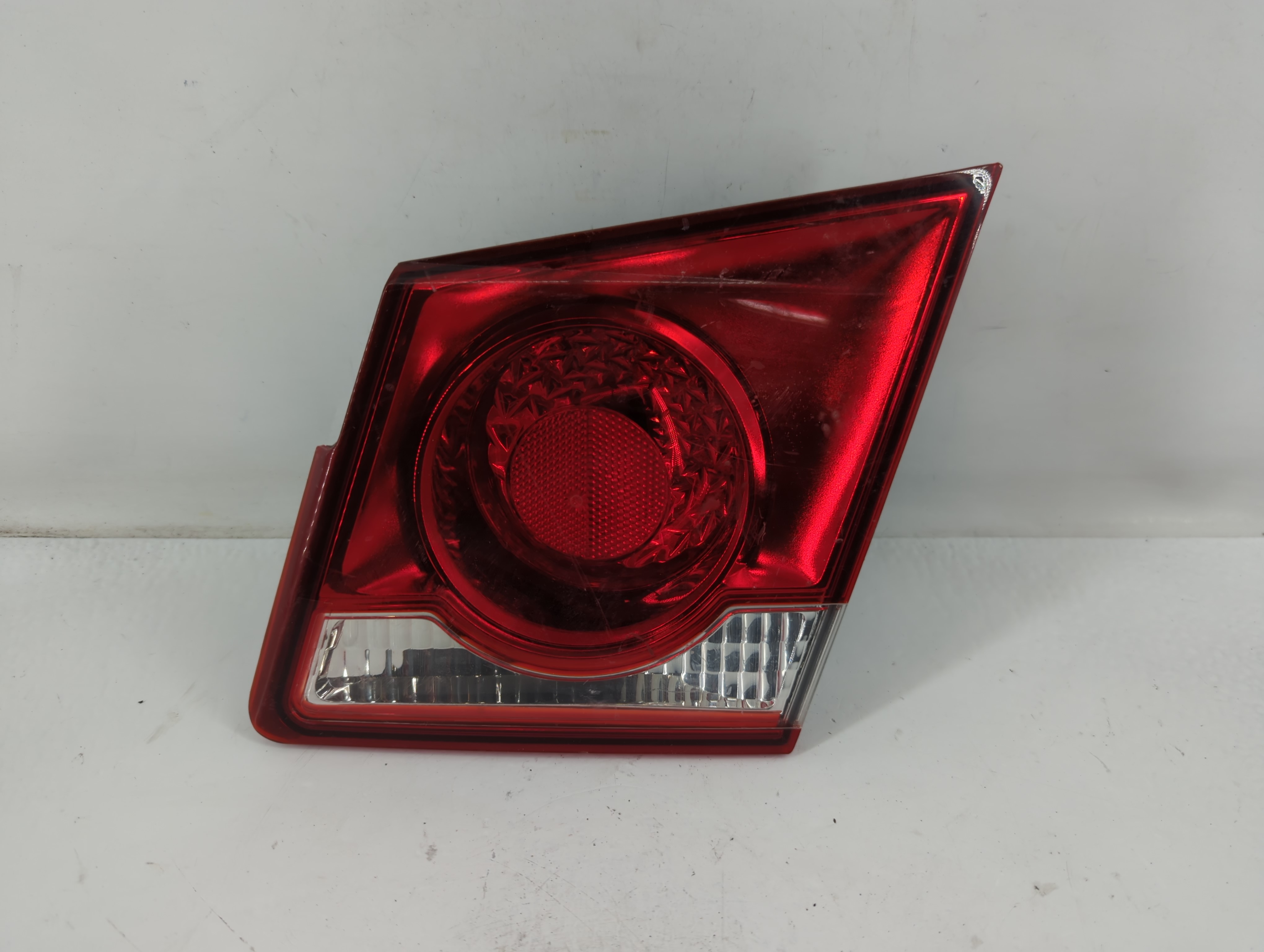 Chevrolet Cruze Driver Left Side Tail Light Taillight Oem 774018 - Oemusedautoparts1.com