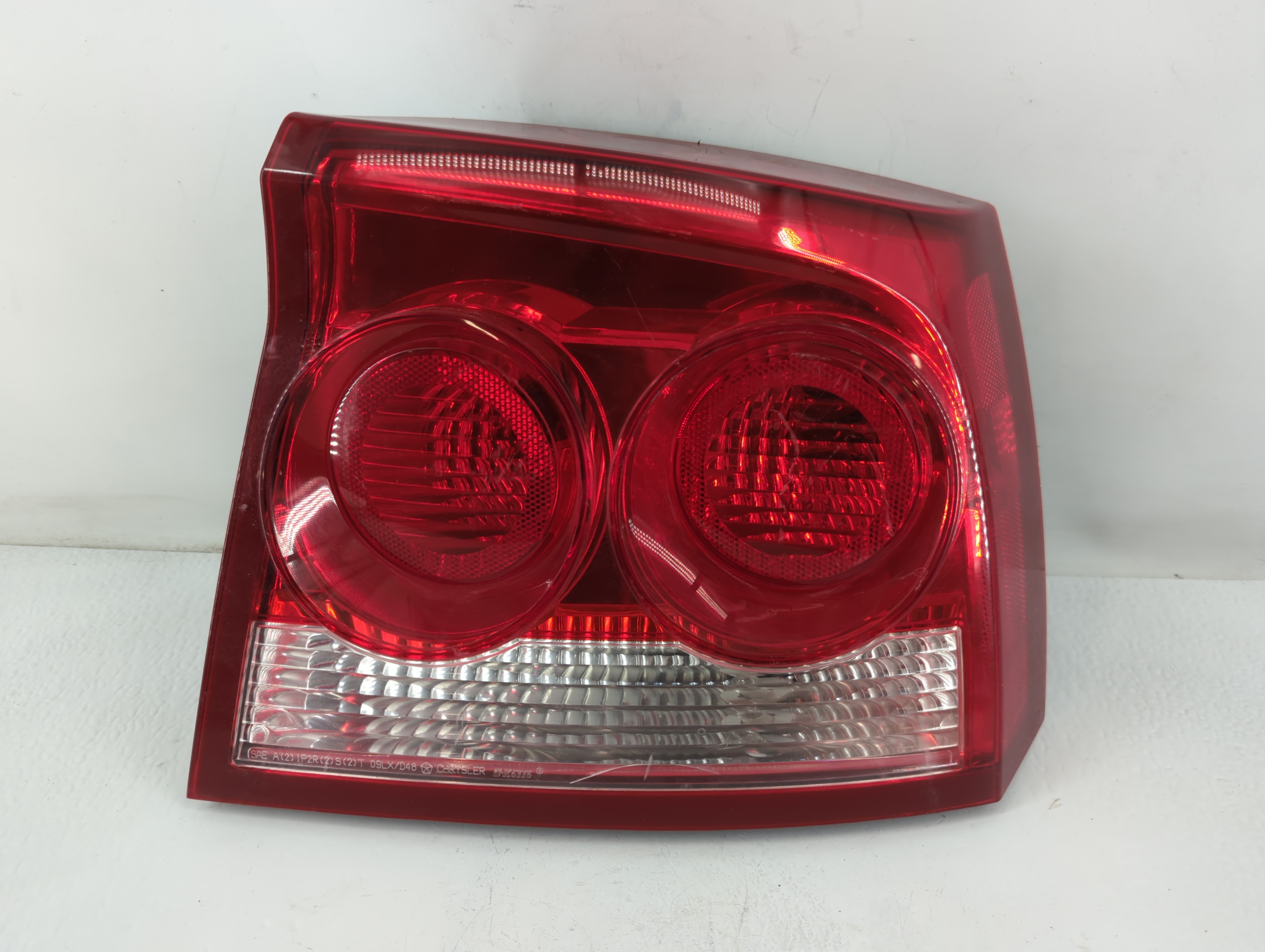 Picture of 2009-2010 Dodge Charger Passenger Right Side Tail Light Taillight Oem 774084