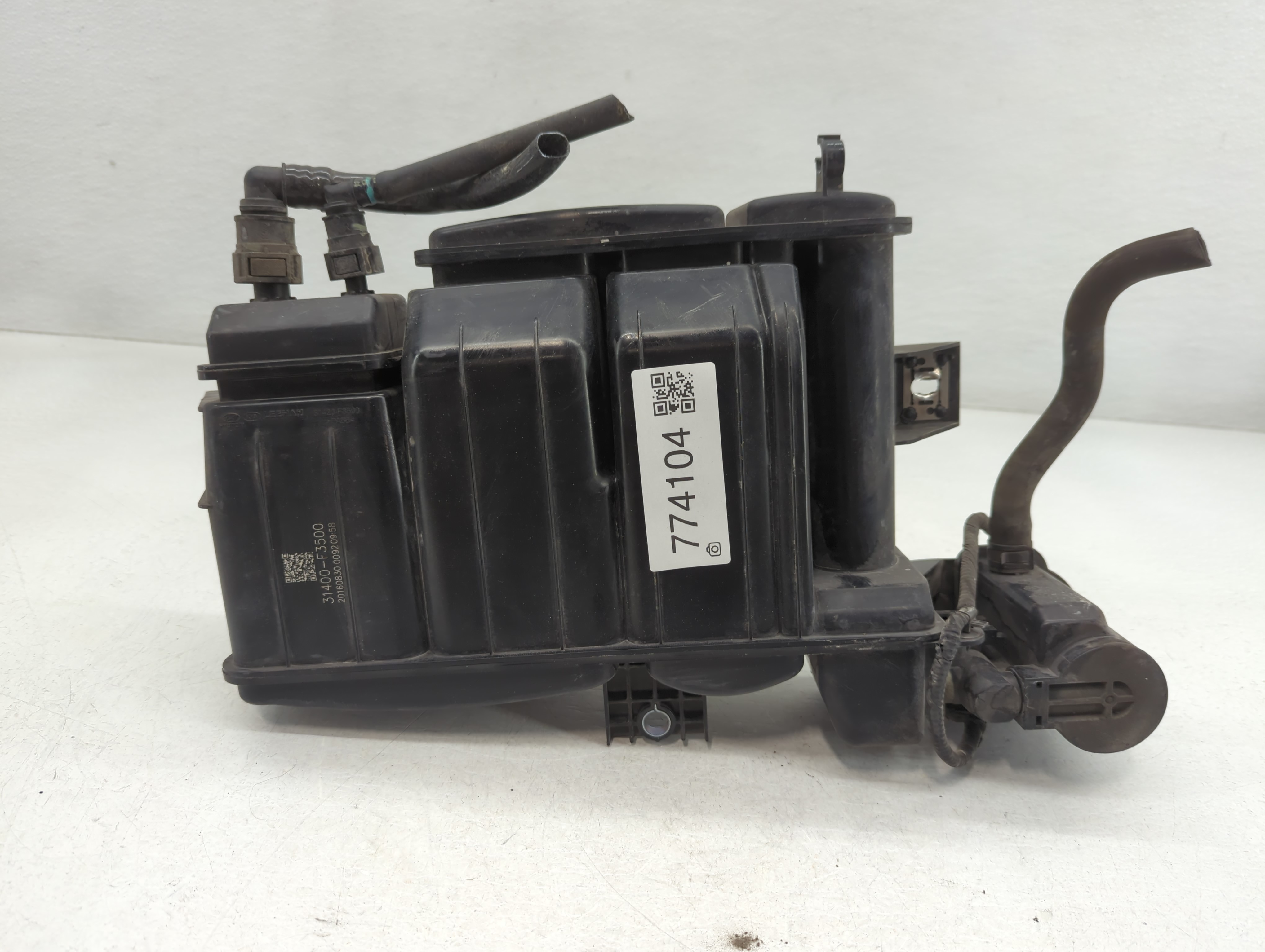 2017 Hyundai Elantra Fuel Vapor Charcoal Canister 774104 - Oemusedautoparts1.com
