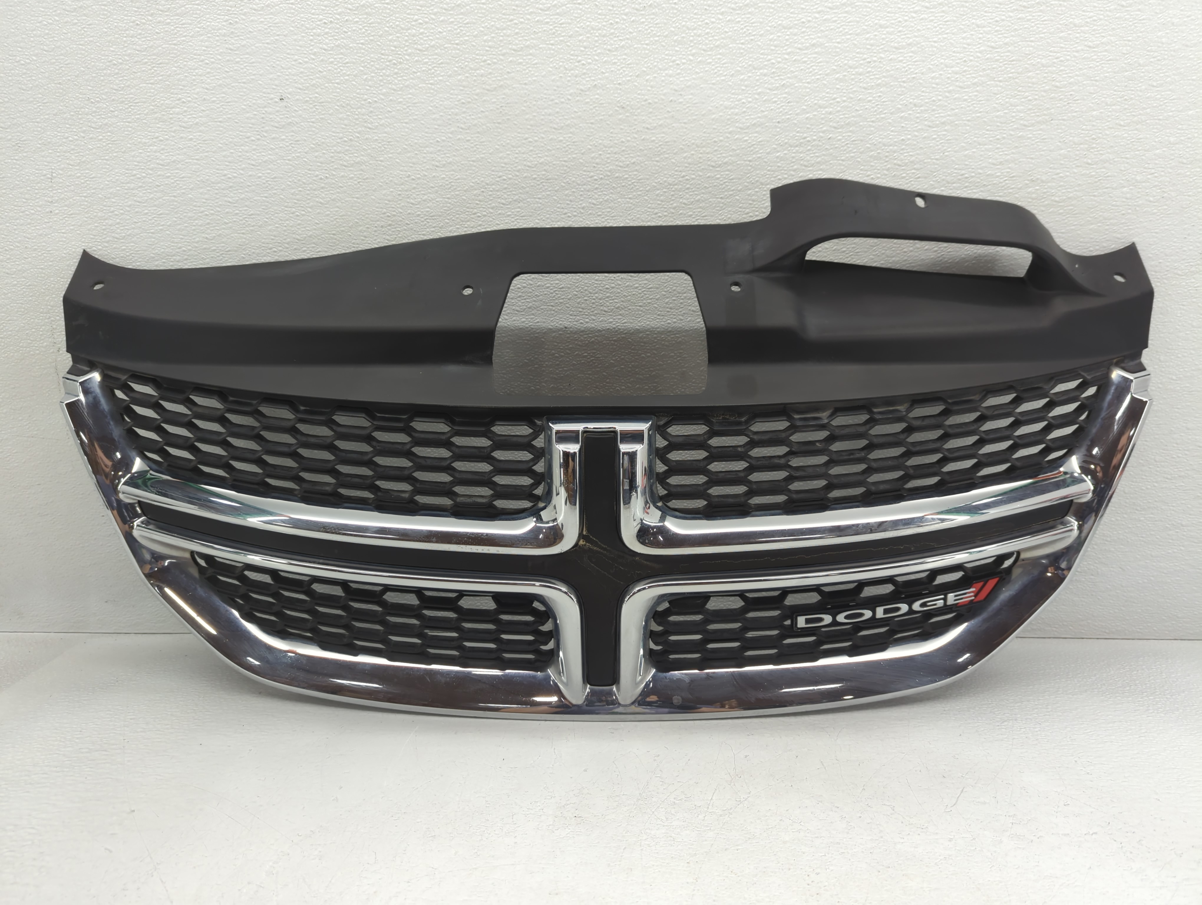2016 Dodge Journey Front Bumper Grille Cover 774200 - Oemusedautoparts1.com