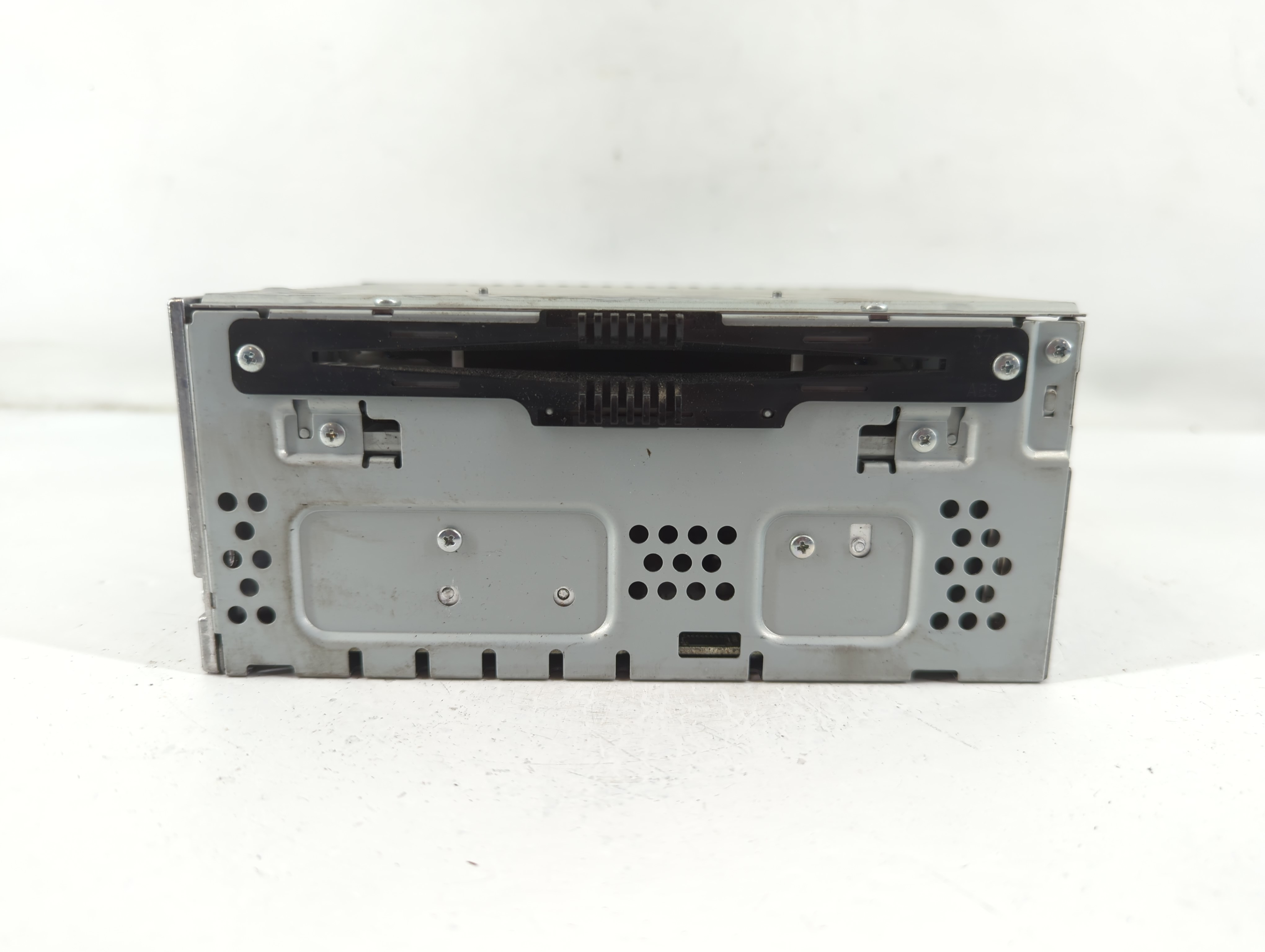 2013-2013 Ford Escape Am Fm Cd Player Radio Receiver 774205 - Oemusedautoparts1.com