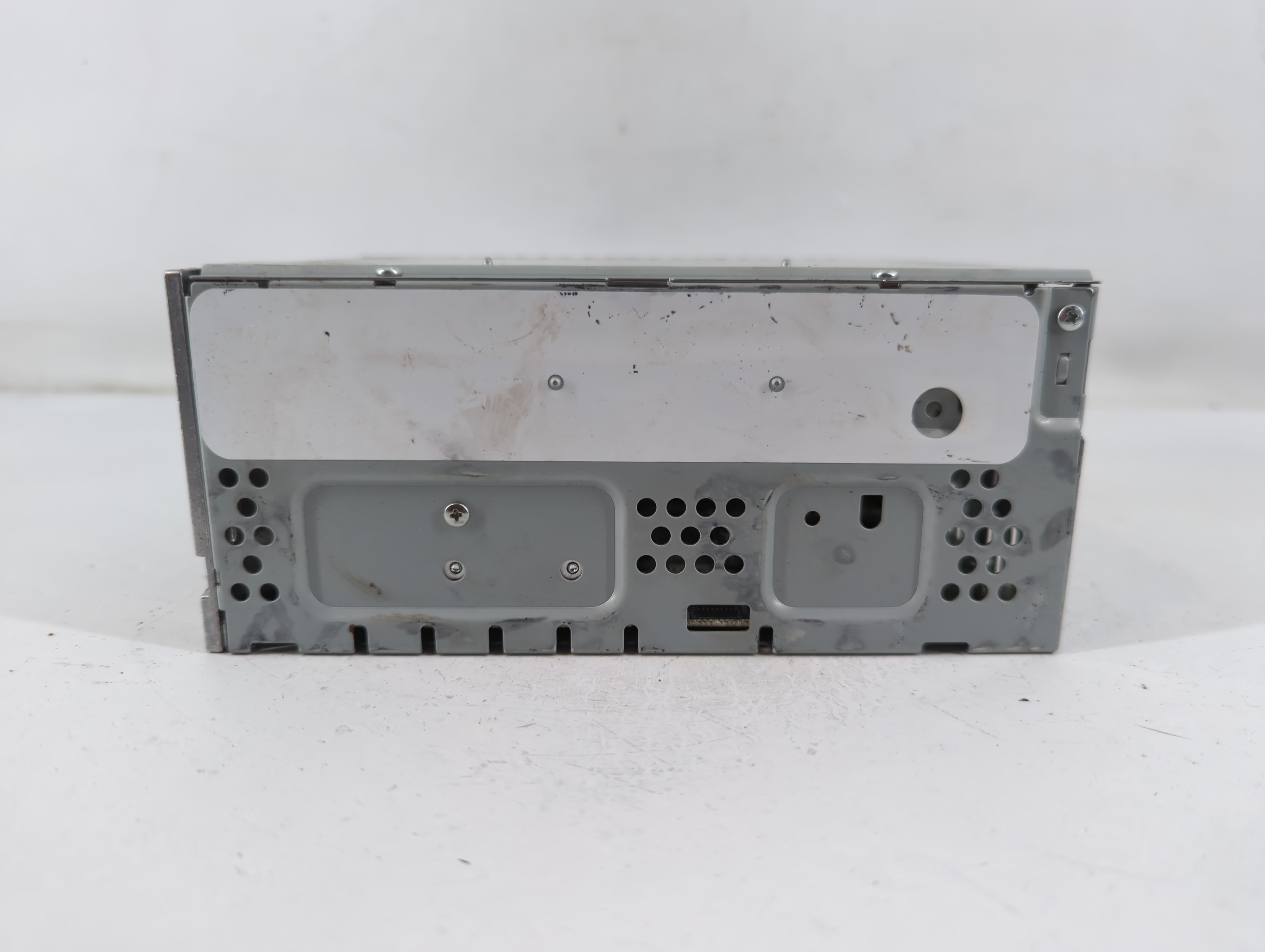 2019-2020 Ford Fusion Am Fm Cd Player Radio Receiver 774211 - Oemusedautoparts1.com